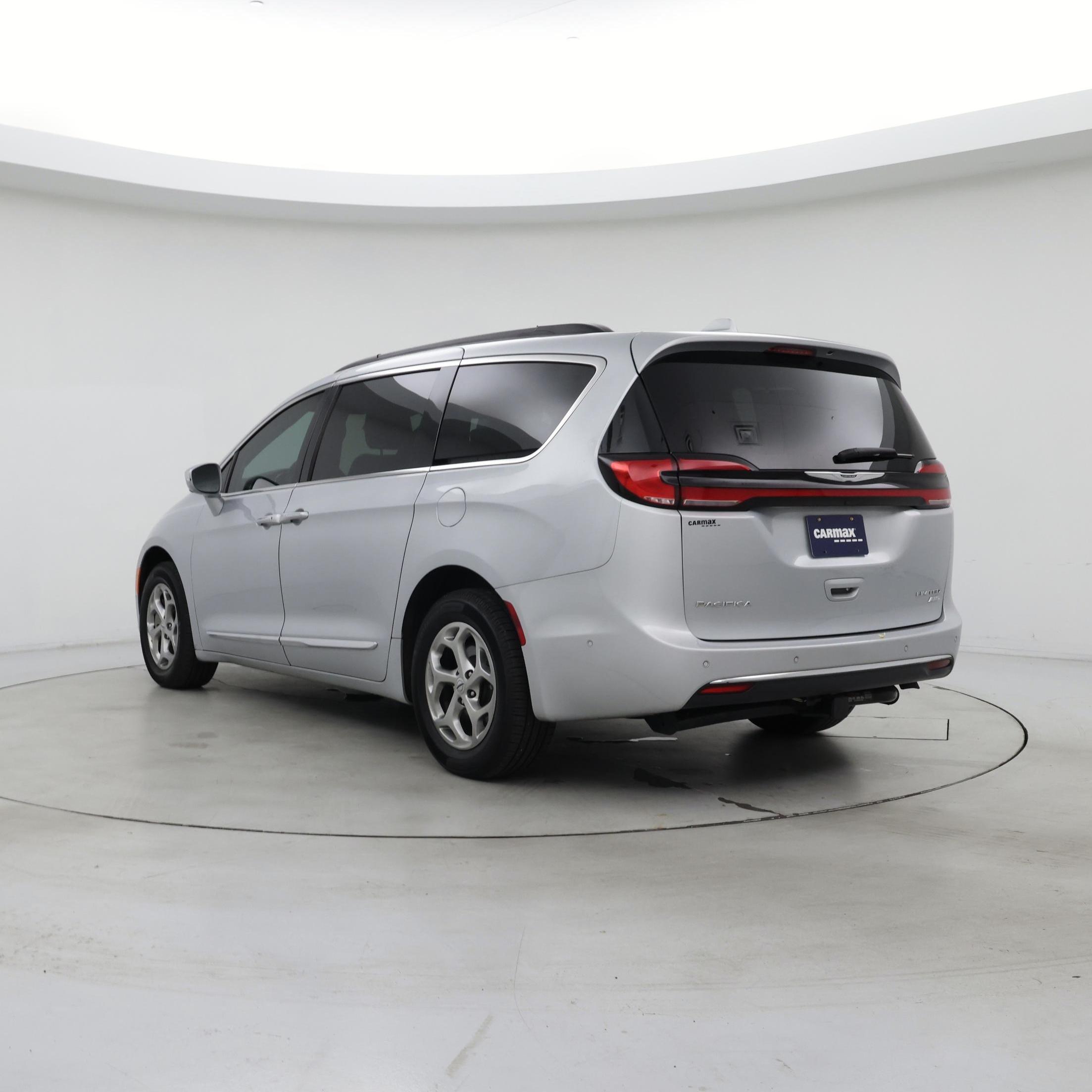 Thumbnail: 2022 Chrysler Pacifica - 2