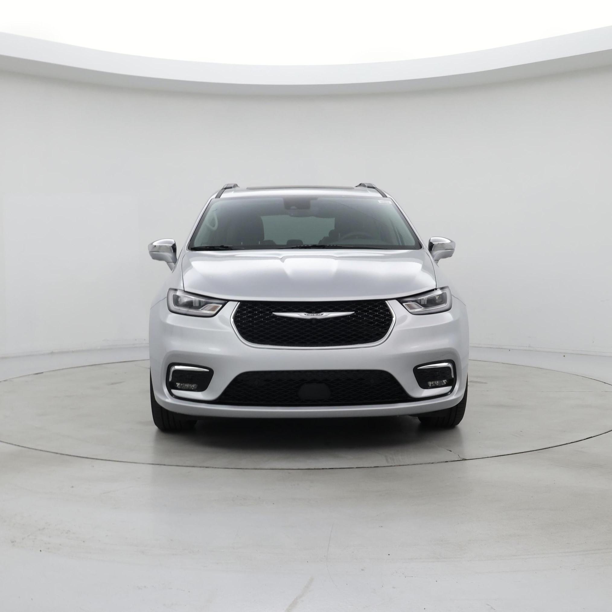 Thumbnail: 2022 Chrysler Pacifica - 5