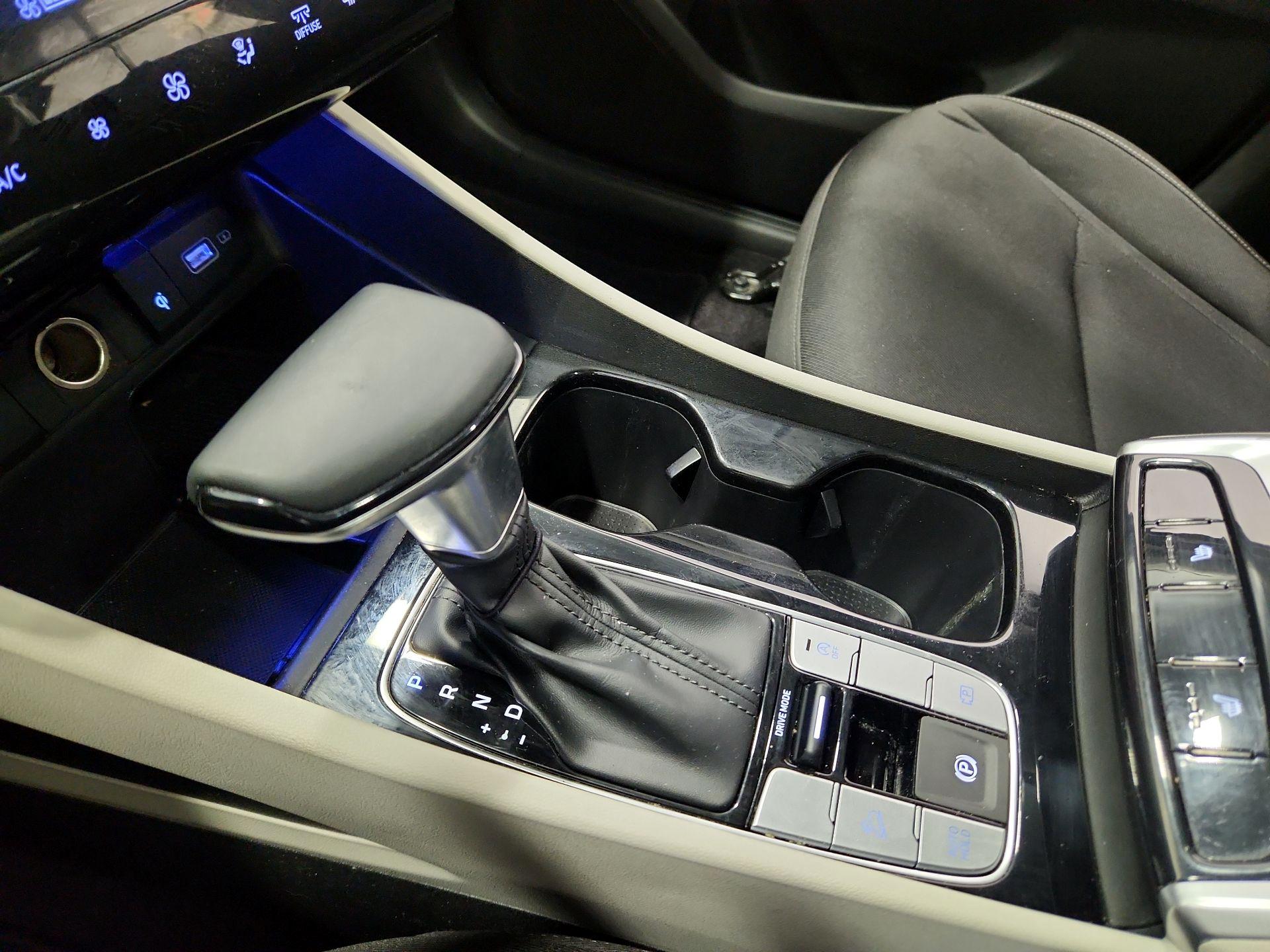 Thumbnail: 2022 Hyundai Tucson - 17