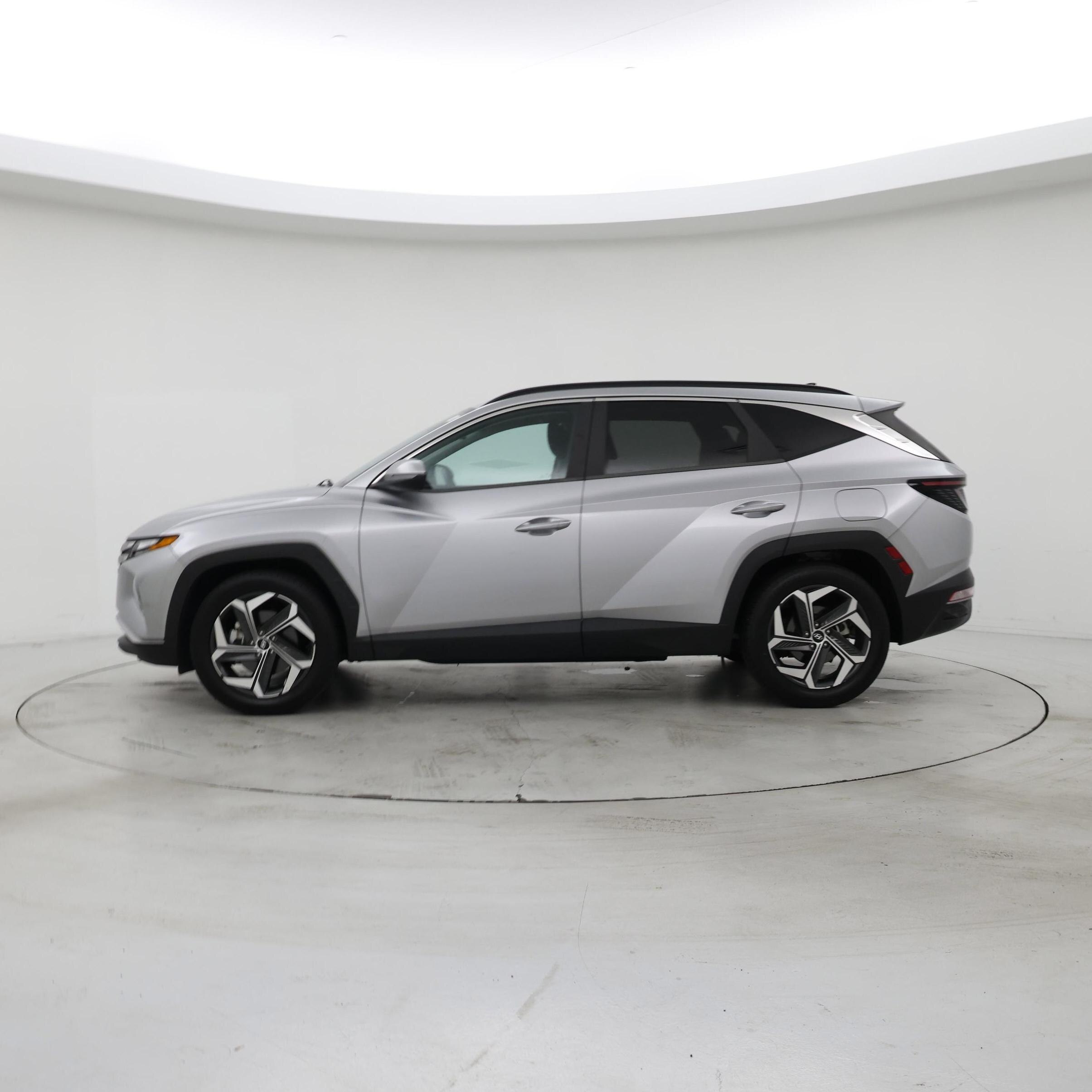 Thumbnail: 2022 Hyundai Tucson - 3