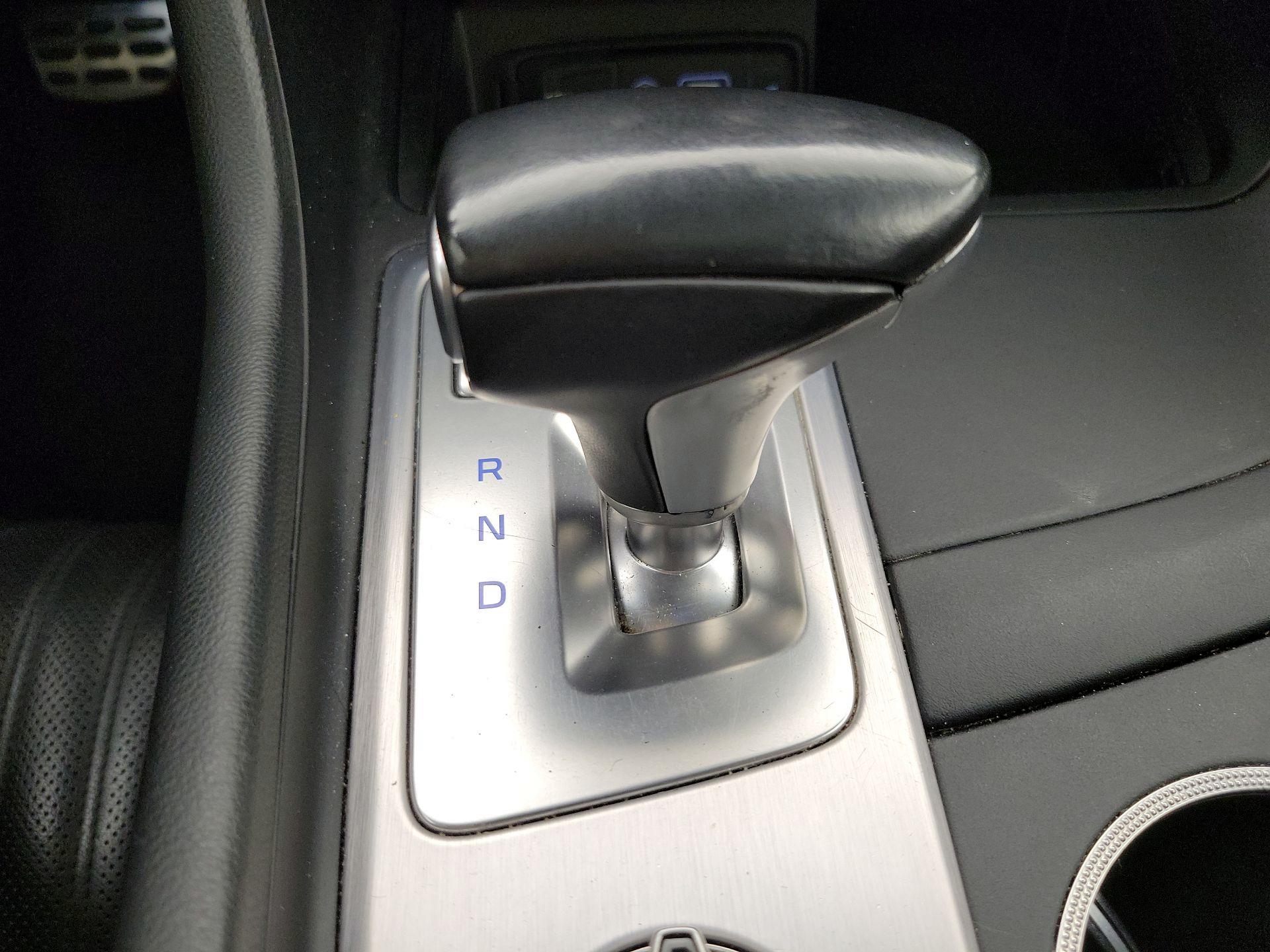 Thumbnail: 2019 Genesis G70 - 18