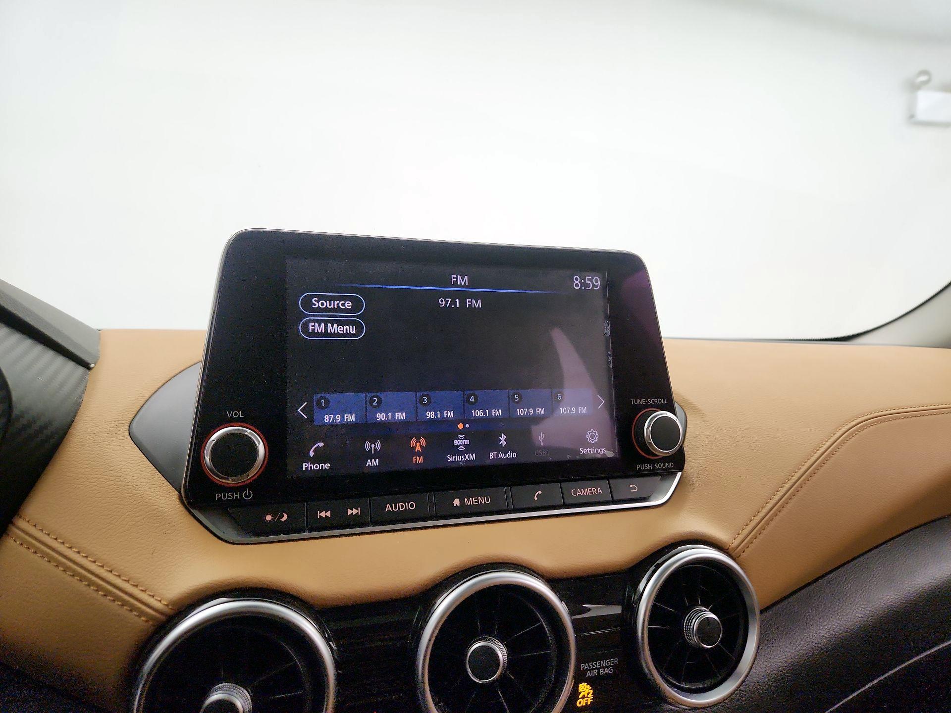 Thumbnail: 2020 Nissan Sentra - 15