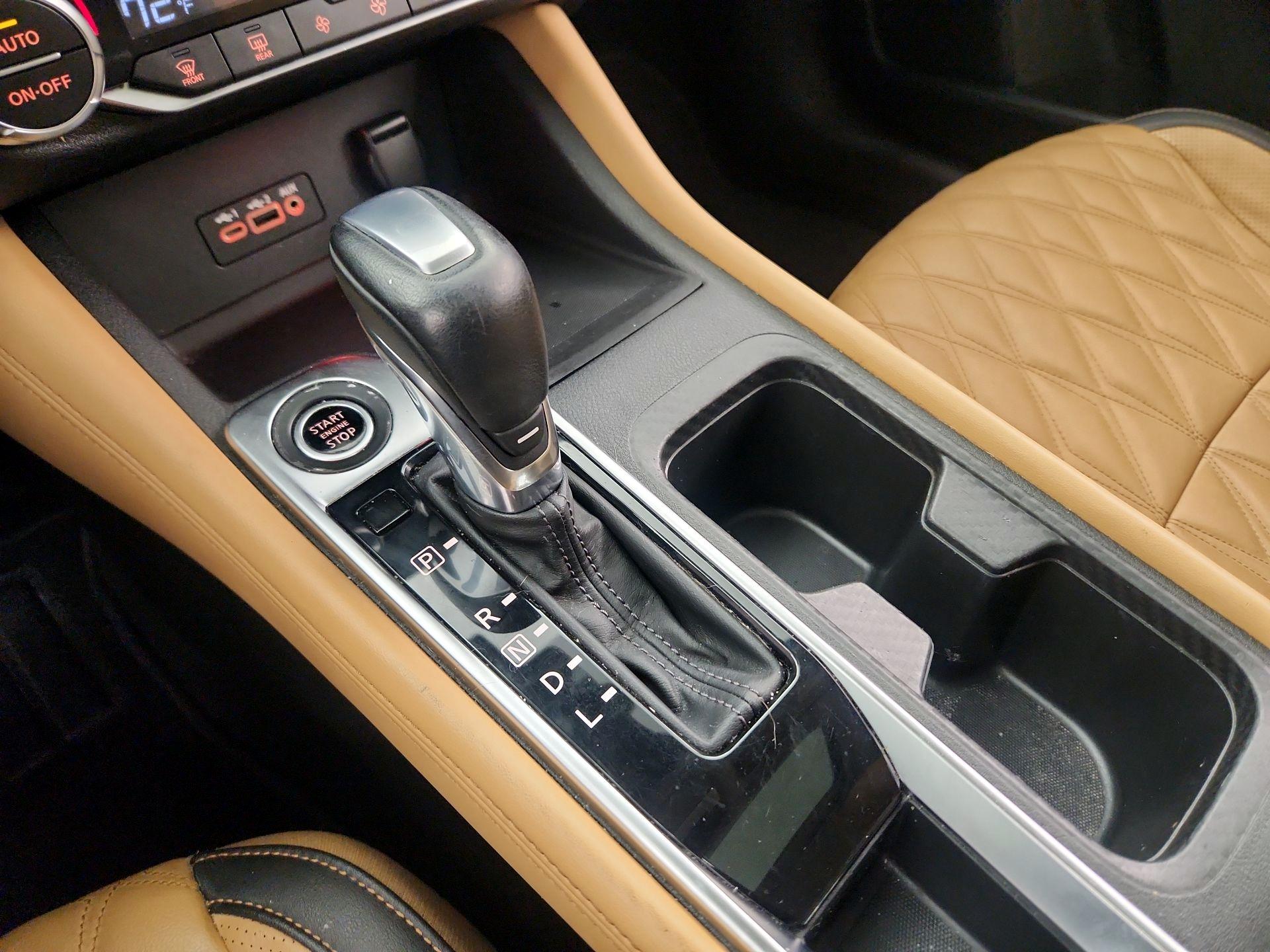 Thumbnail: 2020 Nissan Sentra - 17