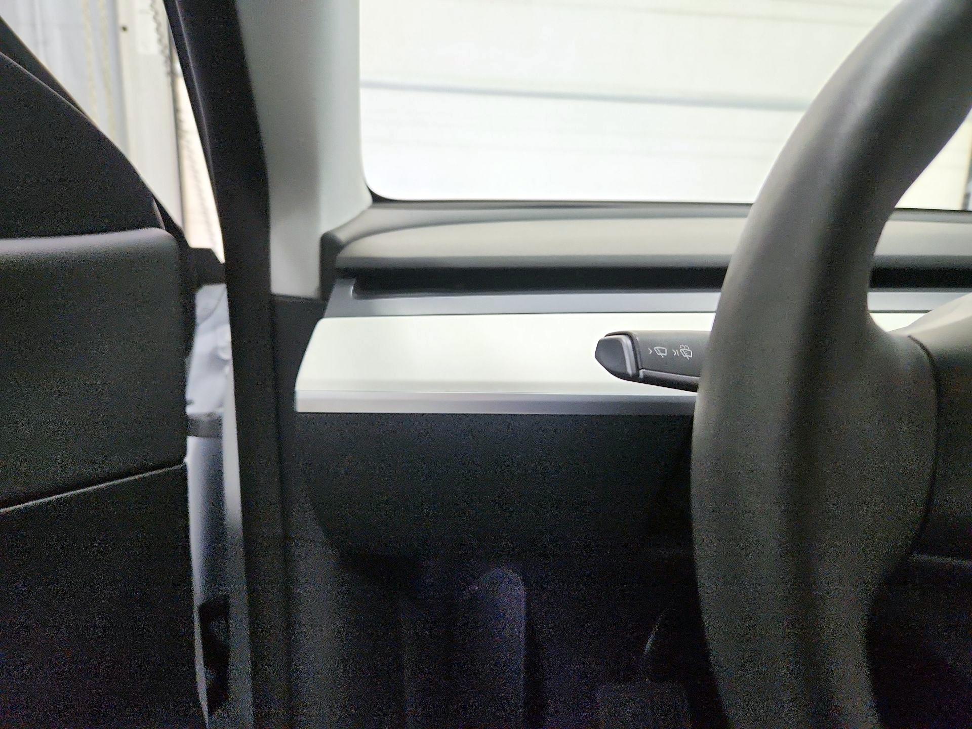 Thumbnail: 2022 Tesla Model Y - 13