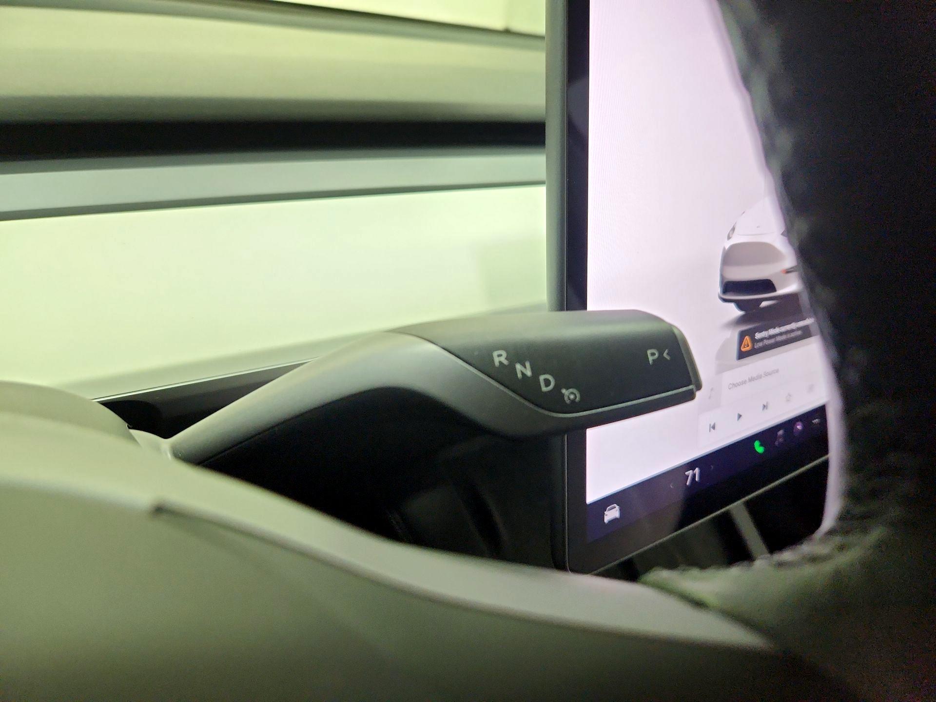 Thumbnail: 2022 Tesla Model Y - 18