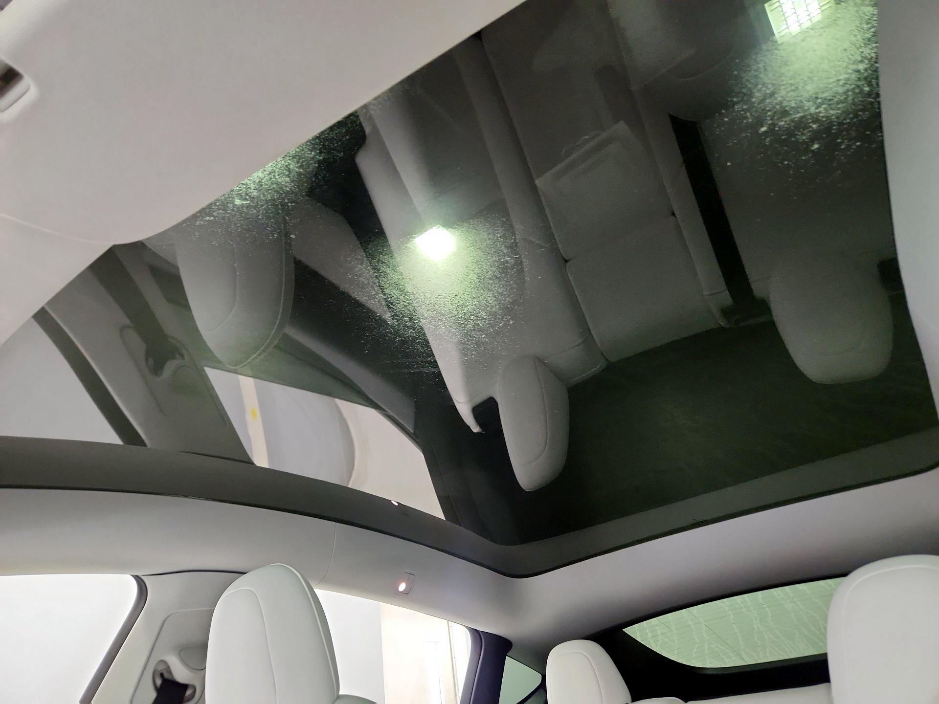 Thumbnail: 2022 Tesla Model Y - 20