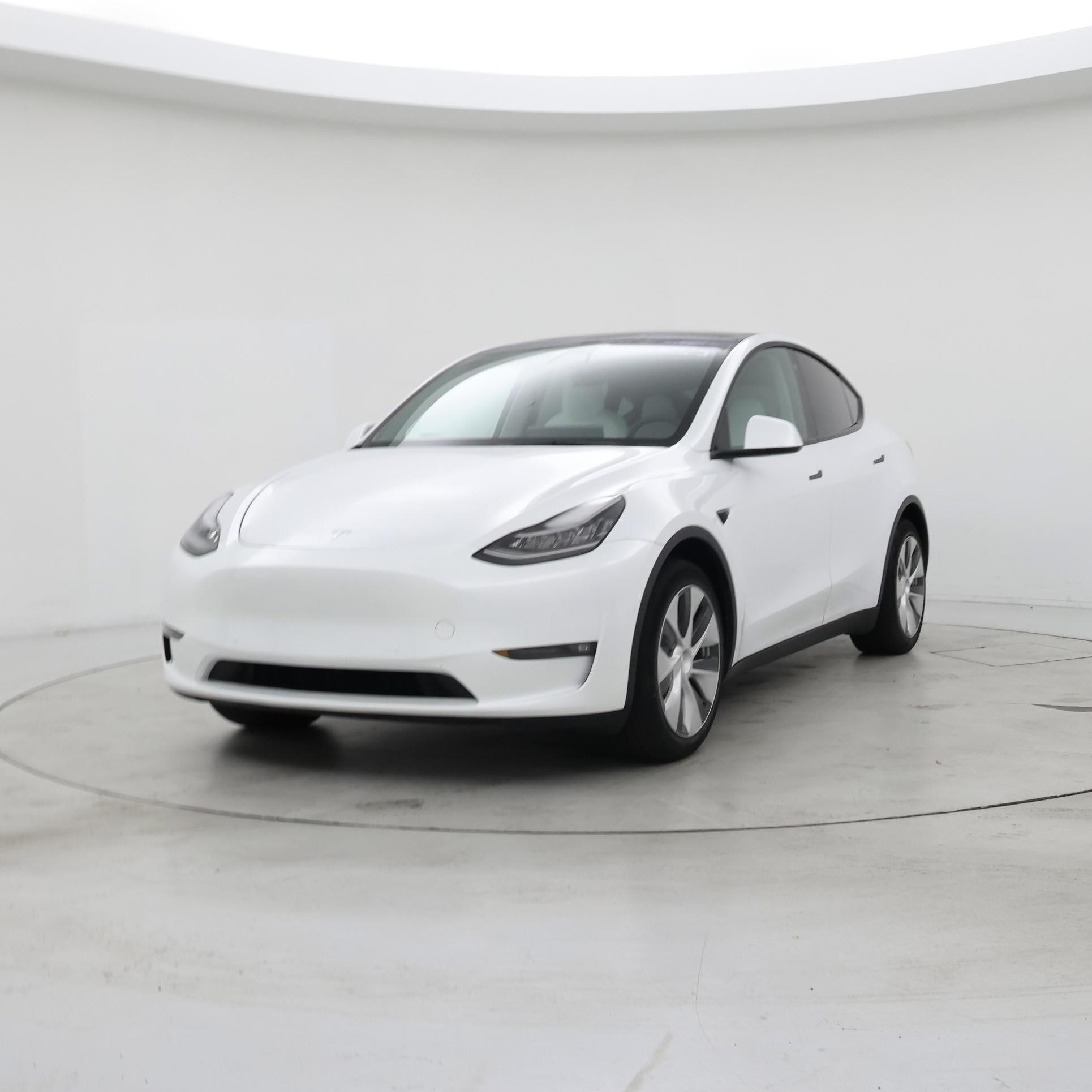Thumbnail: 2022 Tesla Model Y - 4