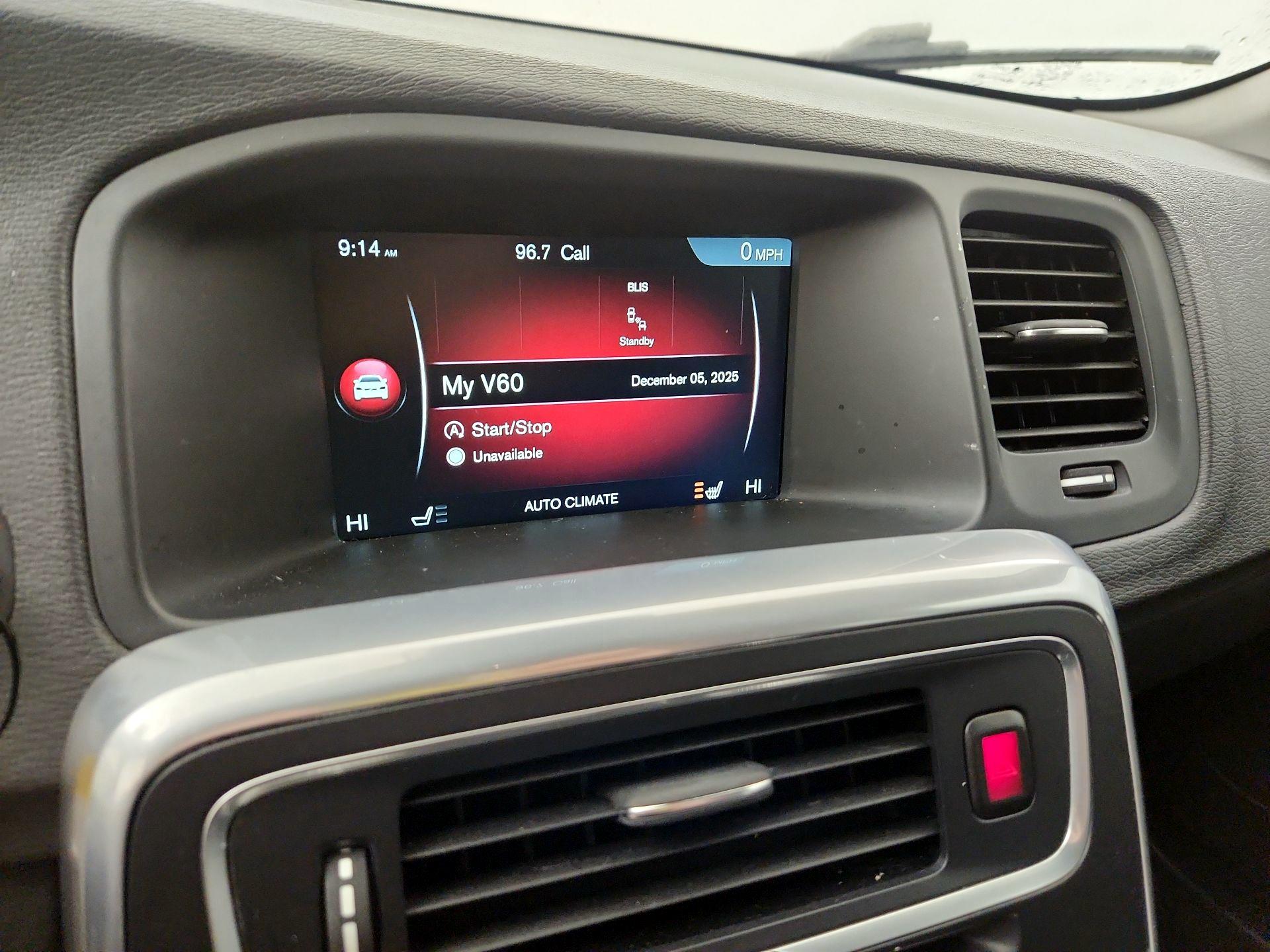 Thumbnail: 2016 Volvo V60 - 13
