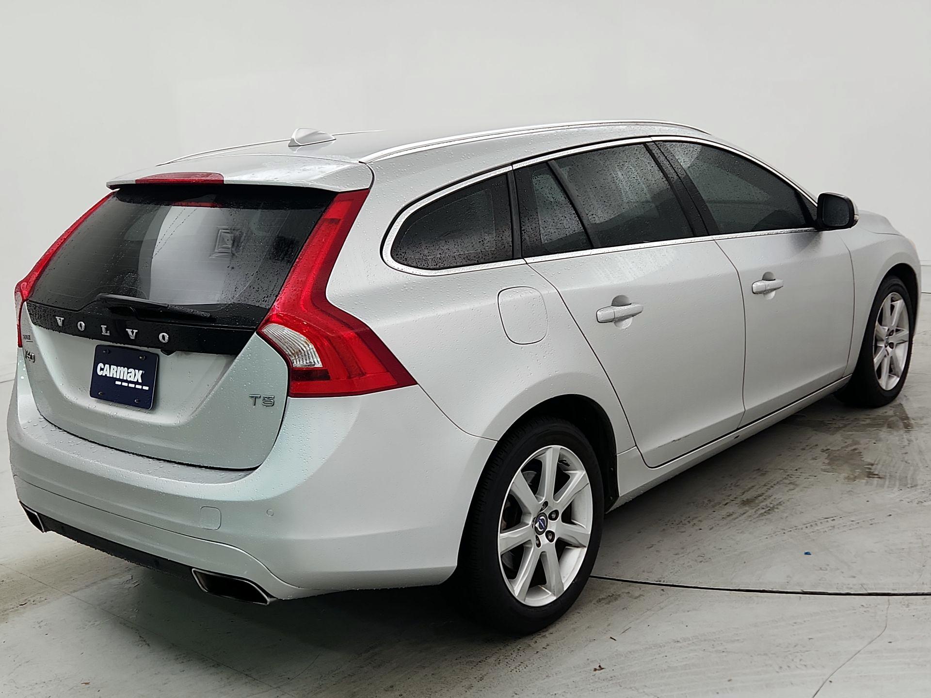 Thumbnail: 2016 Volvo V60 - 5