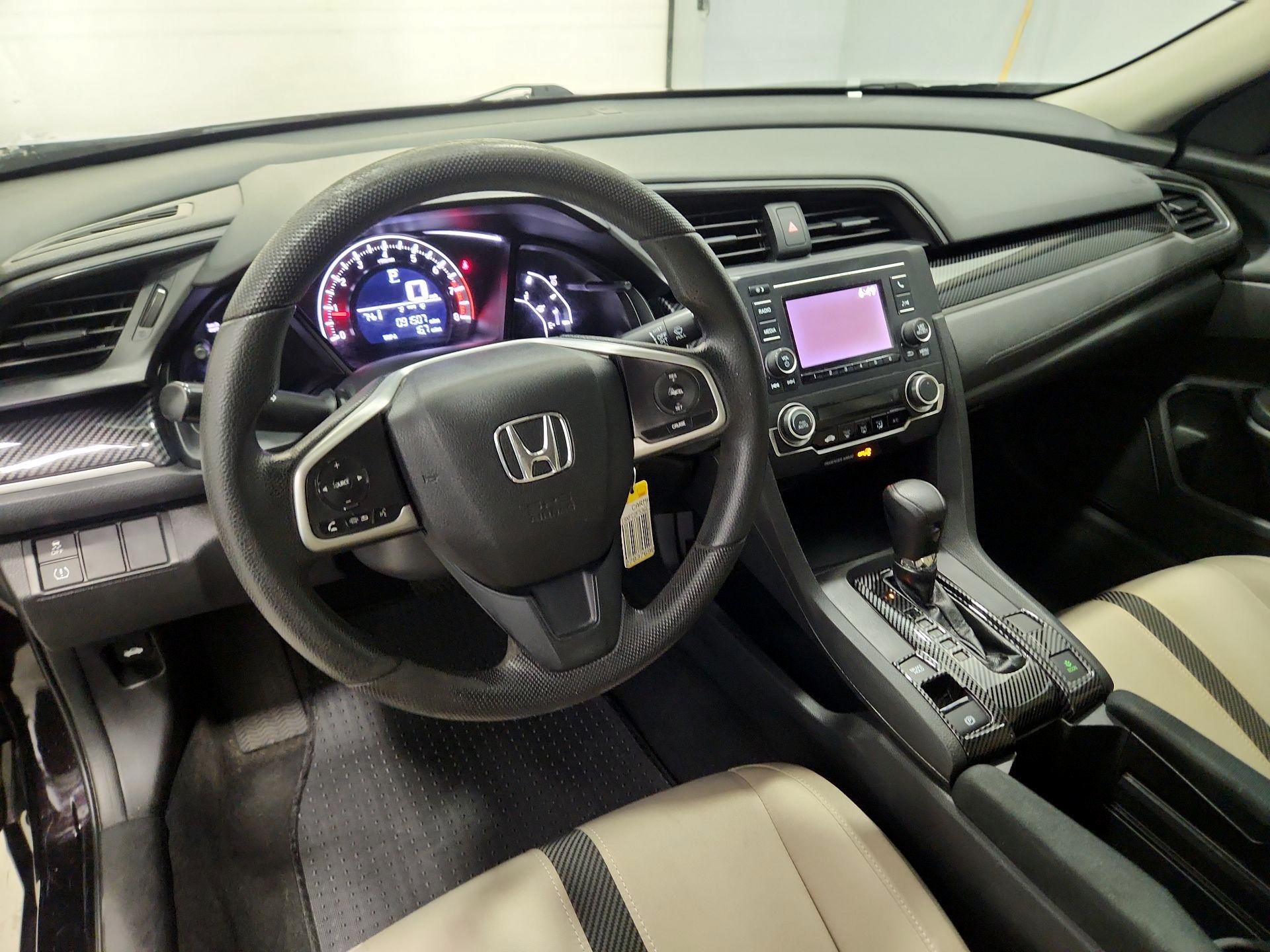 Thumbnail: 2016 Honda Civic - 9