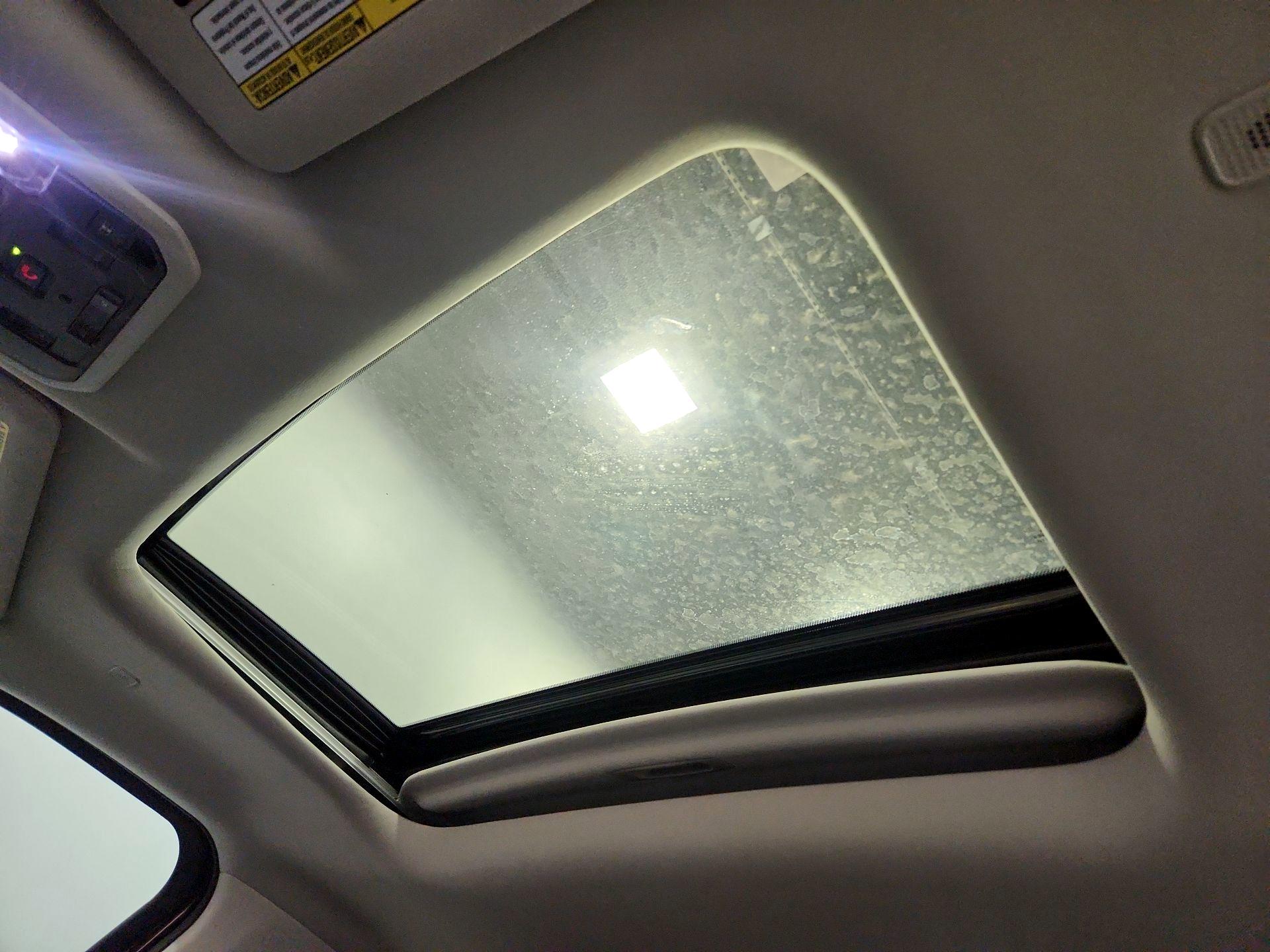 Thumbnail: 2022 Toyota Tundra - 18