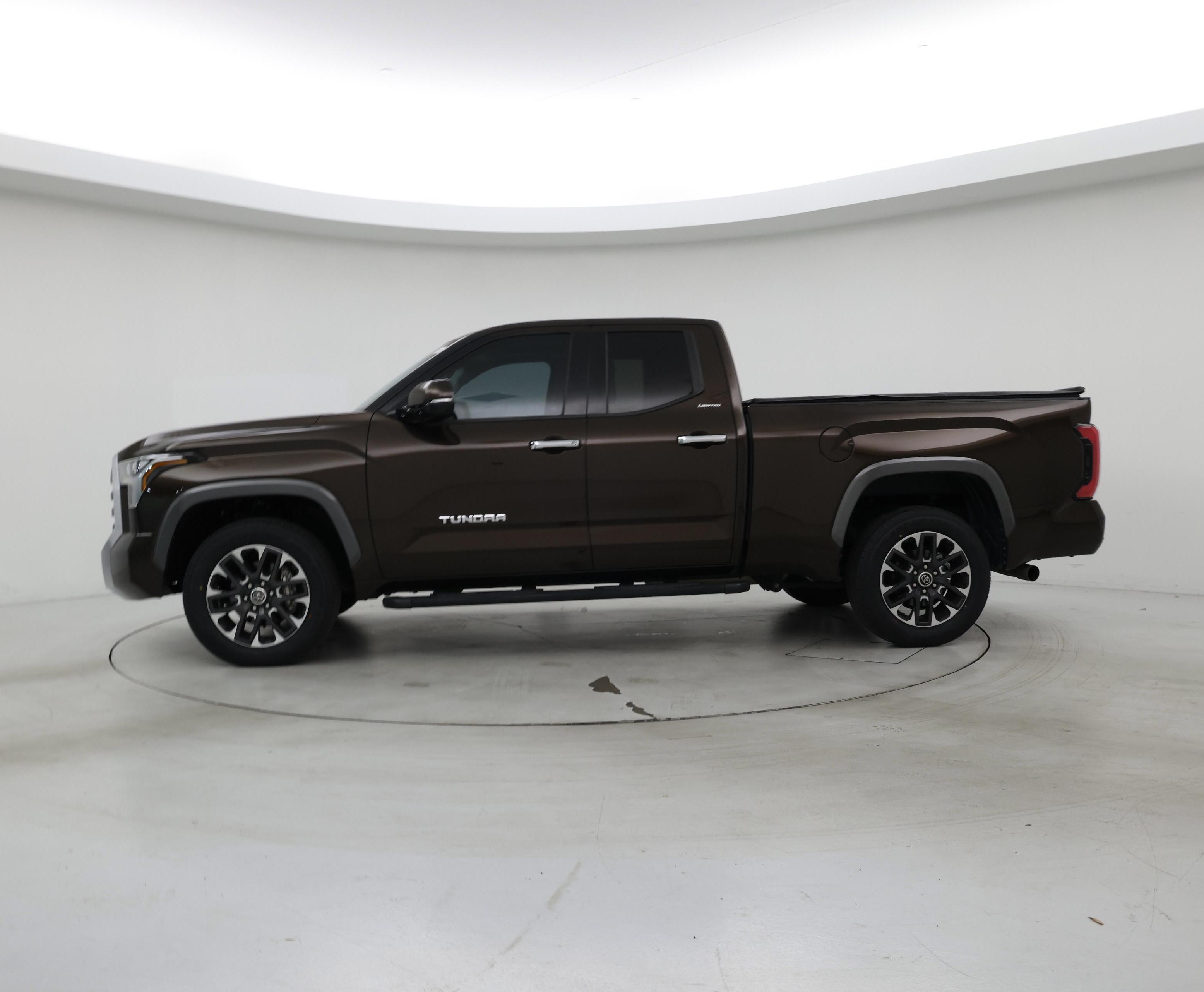 Thumbnail: 2022 Toyota Tundra - 3