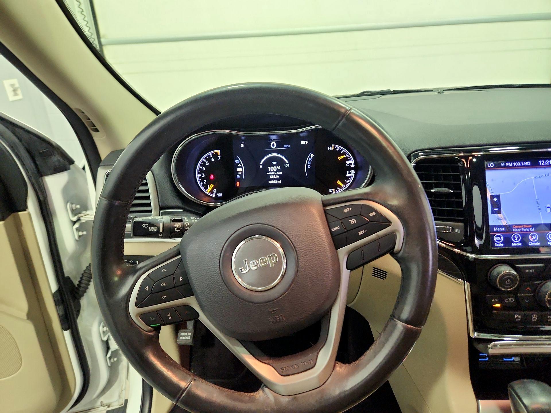 Thumbnail: 2019 Jeep Grand Cherokee - 10