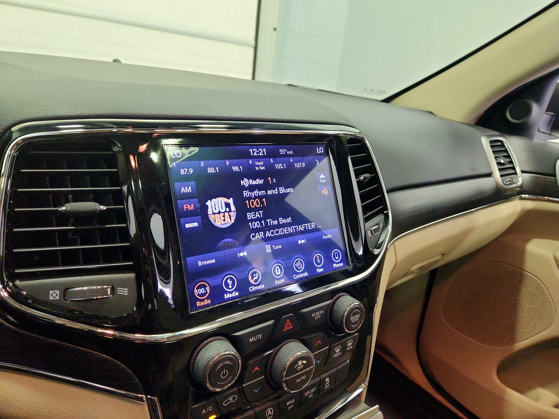 Thumbnail: 2019 Jeep Grand Cherokee - 16