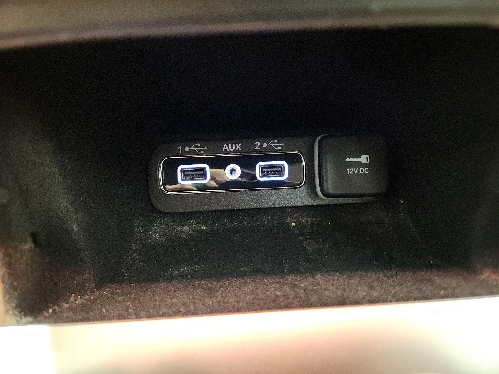 Thumbnail: 2019 Jeep Grand Cherokee - 19