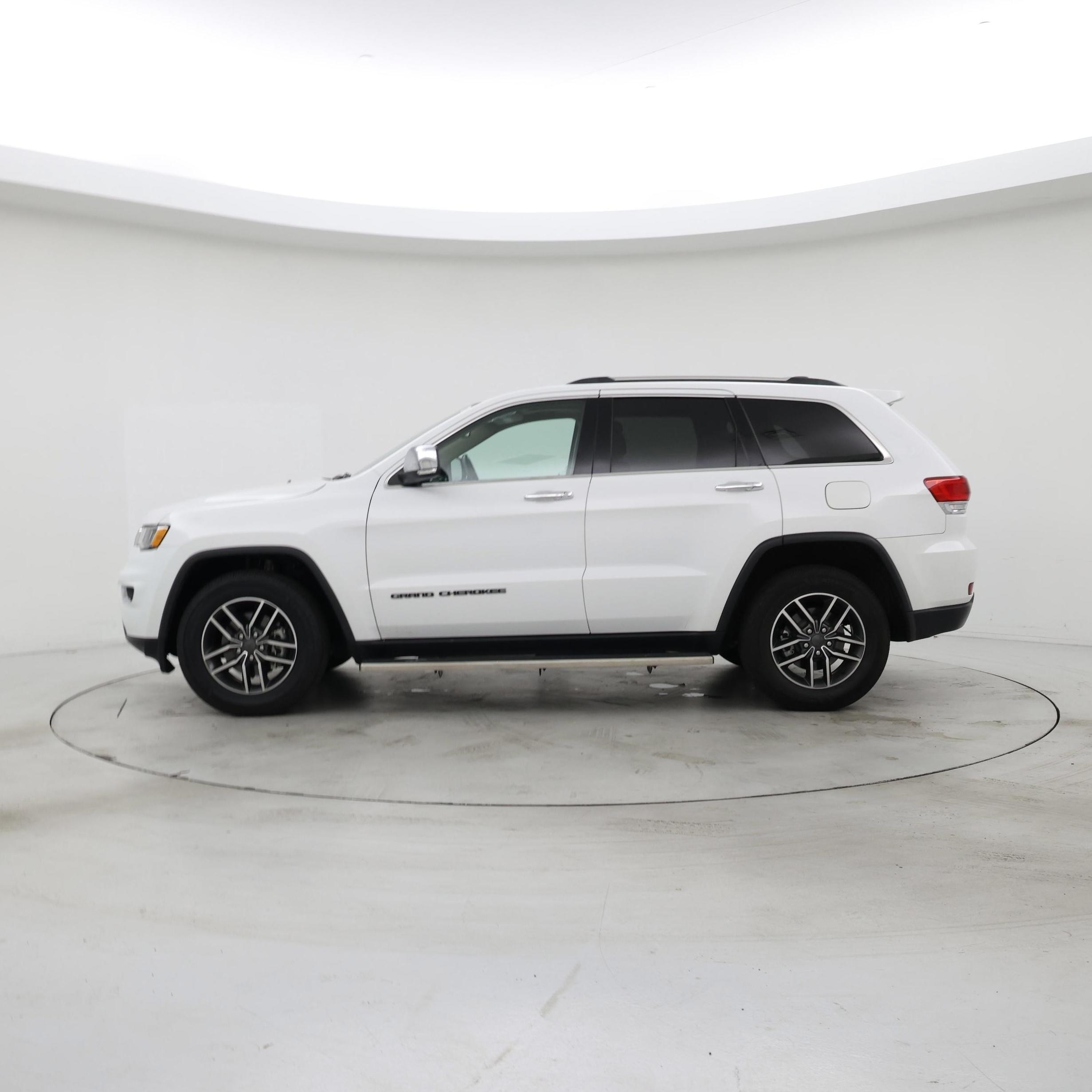 Thumbnail: 2019 Jeep Grand Cherokee - 3