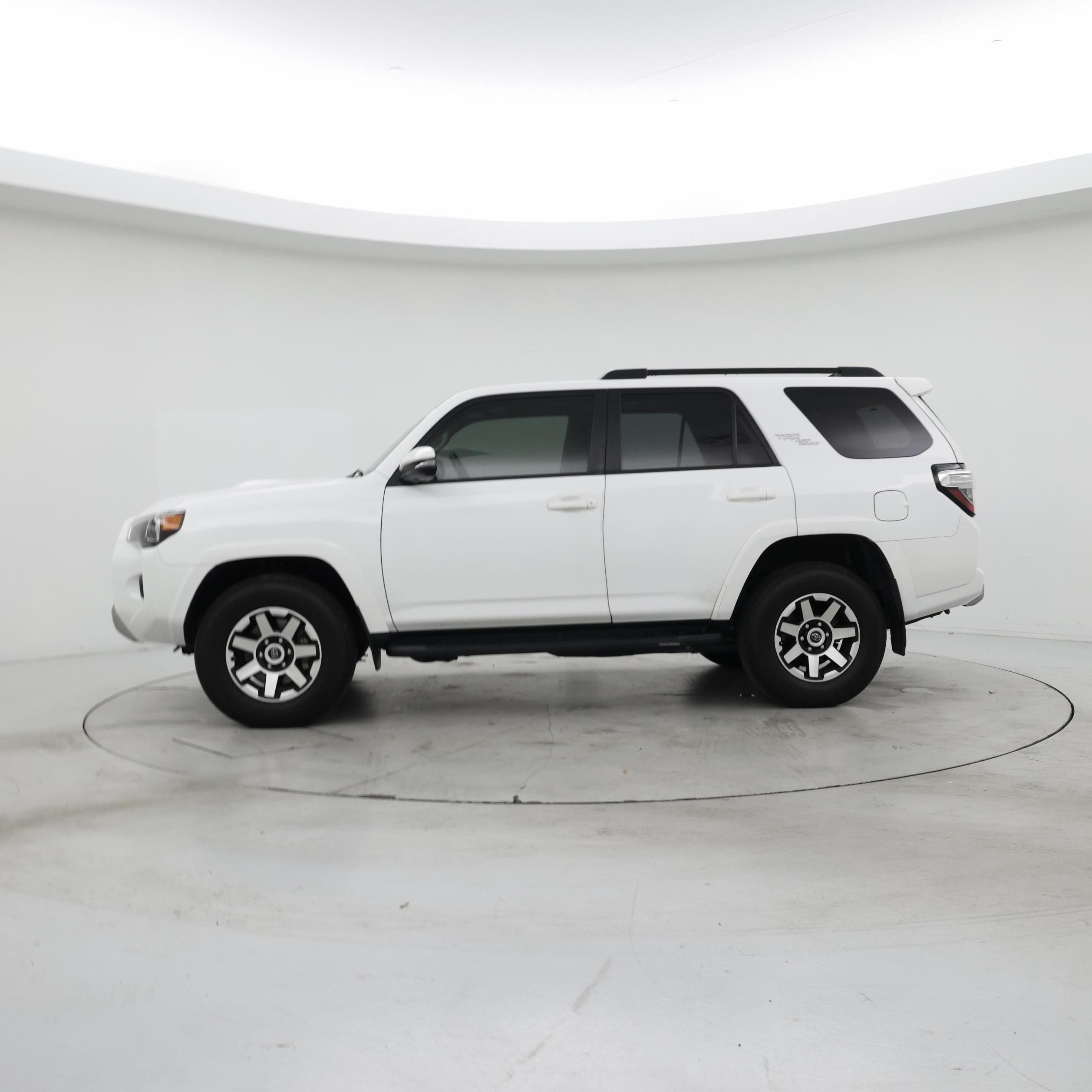Thumbnail: 2024 Toyota 4Runner - 3