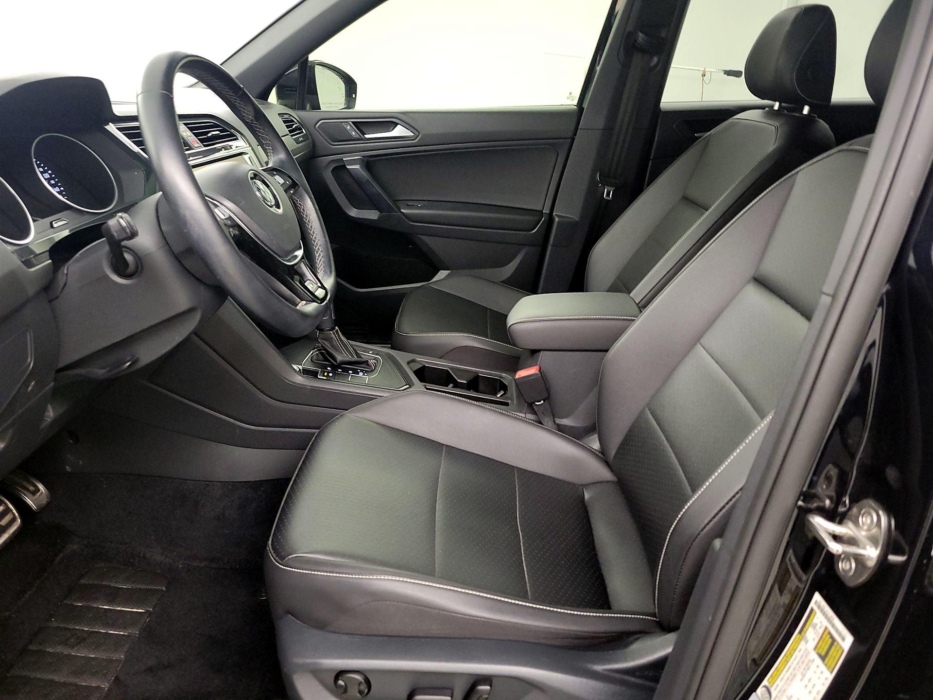 Thumbnail: 2021 Volkswagen Tiguan - 11