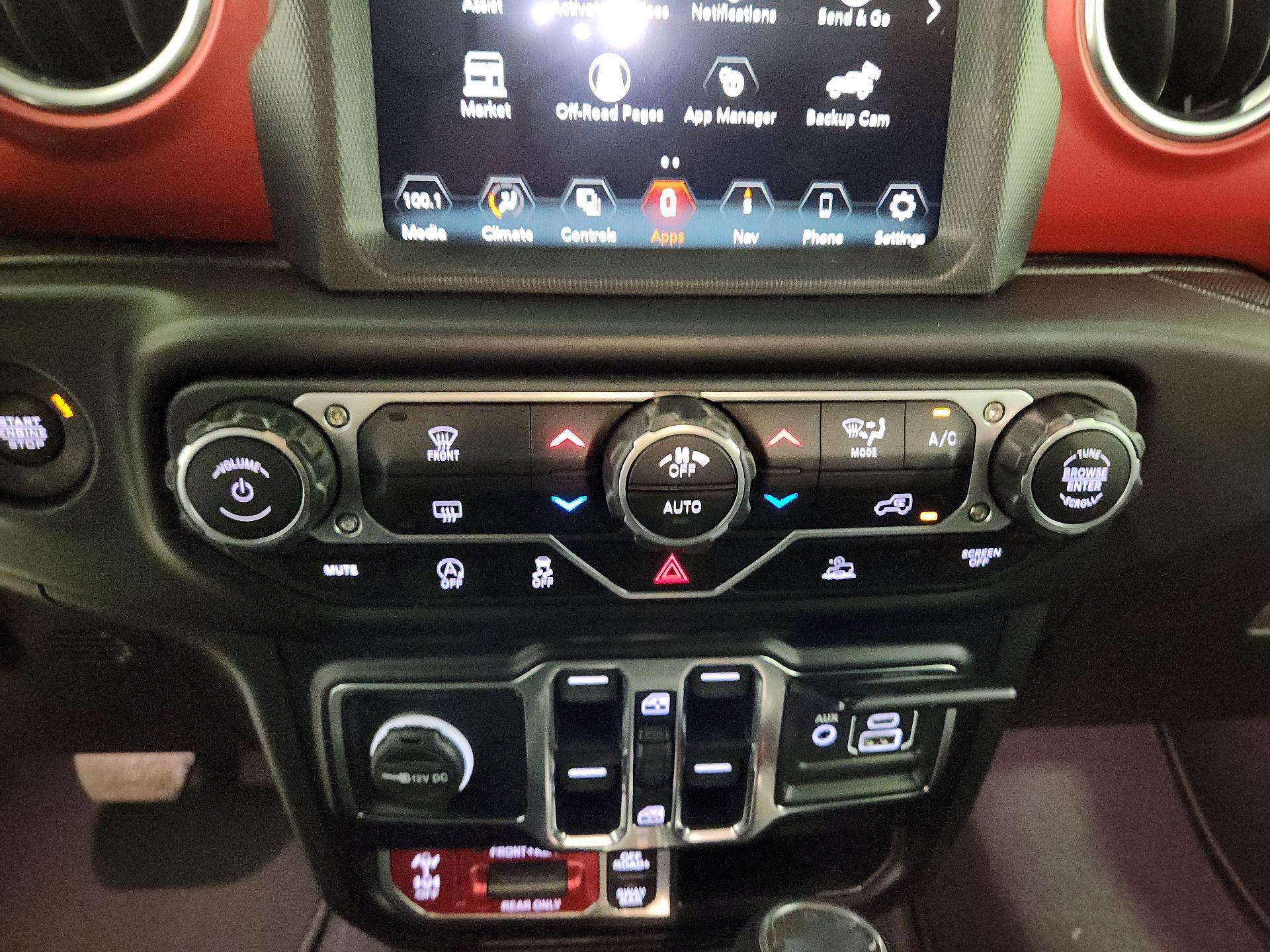 Thumbnail: 2023 Jeep Wrangler - 16