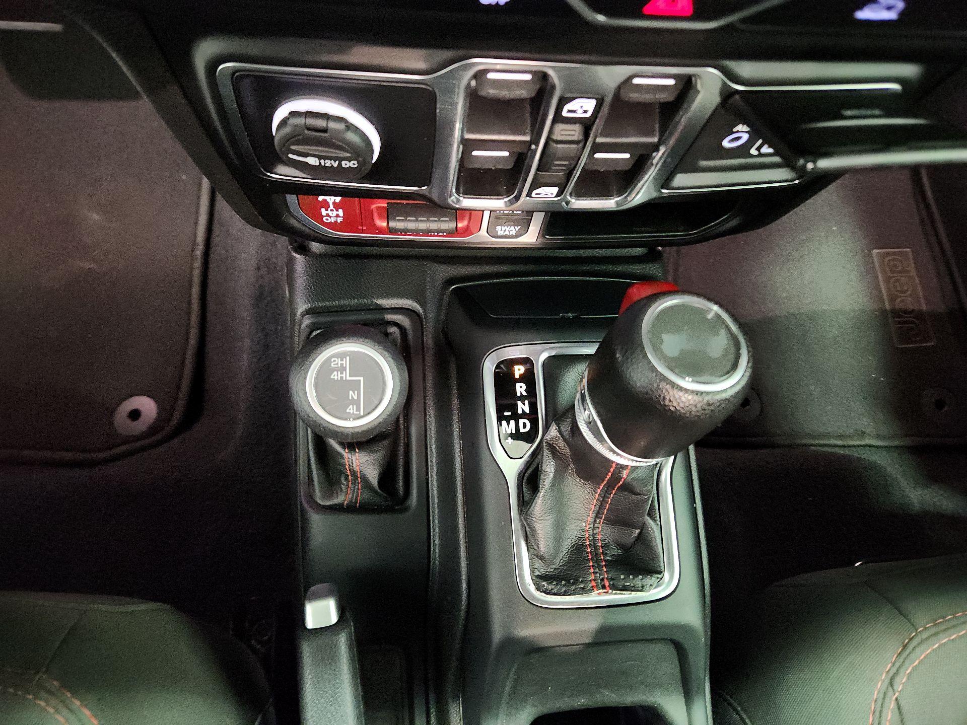 Thumbnail: 2023 Jeep Wrangler - 17