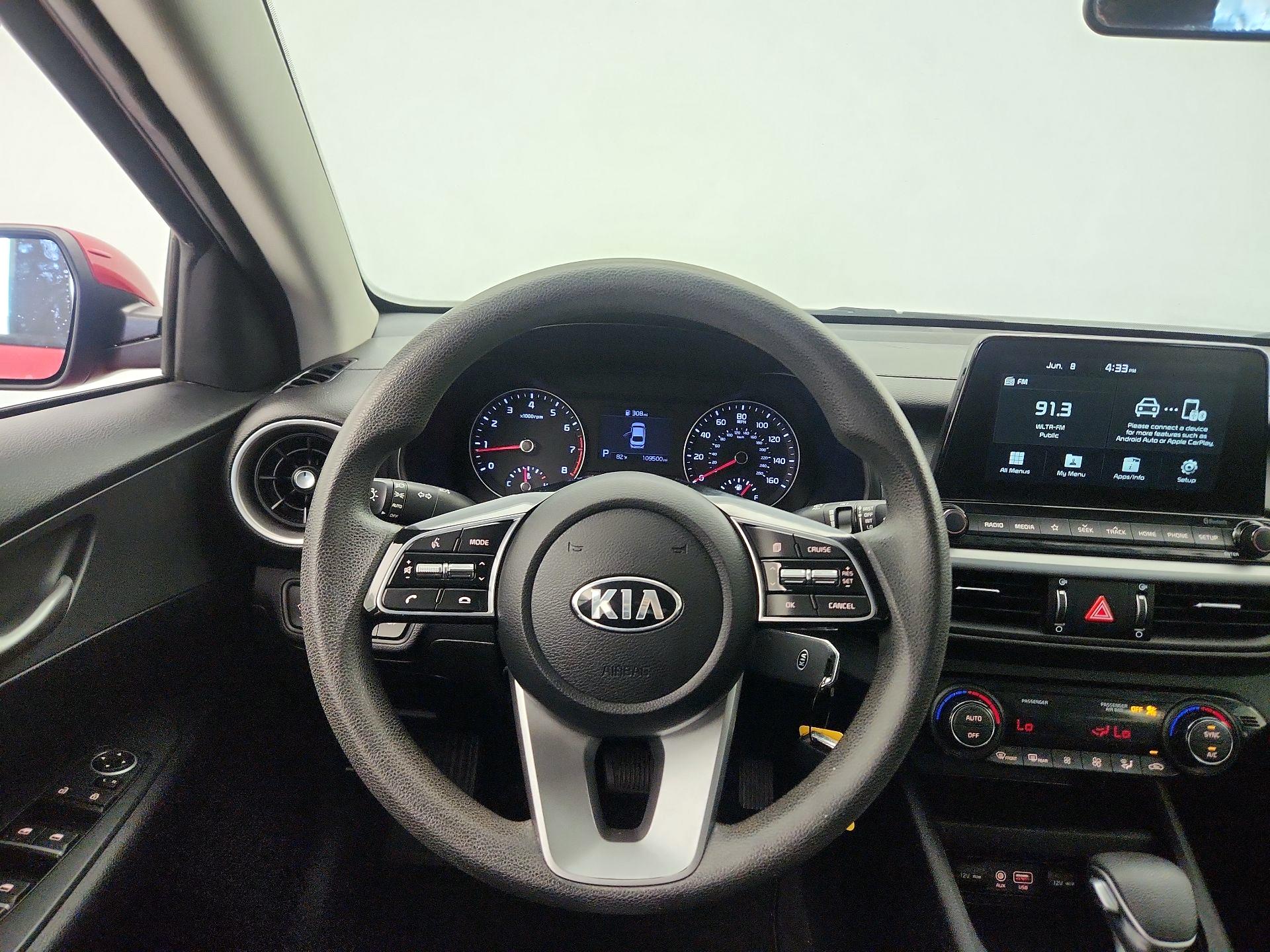 Thumbnail: 2019 Kia Forte - 10