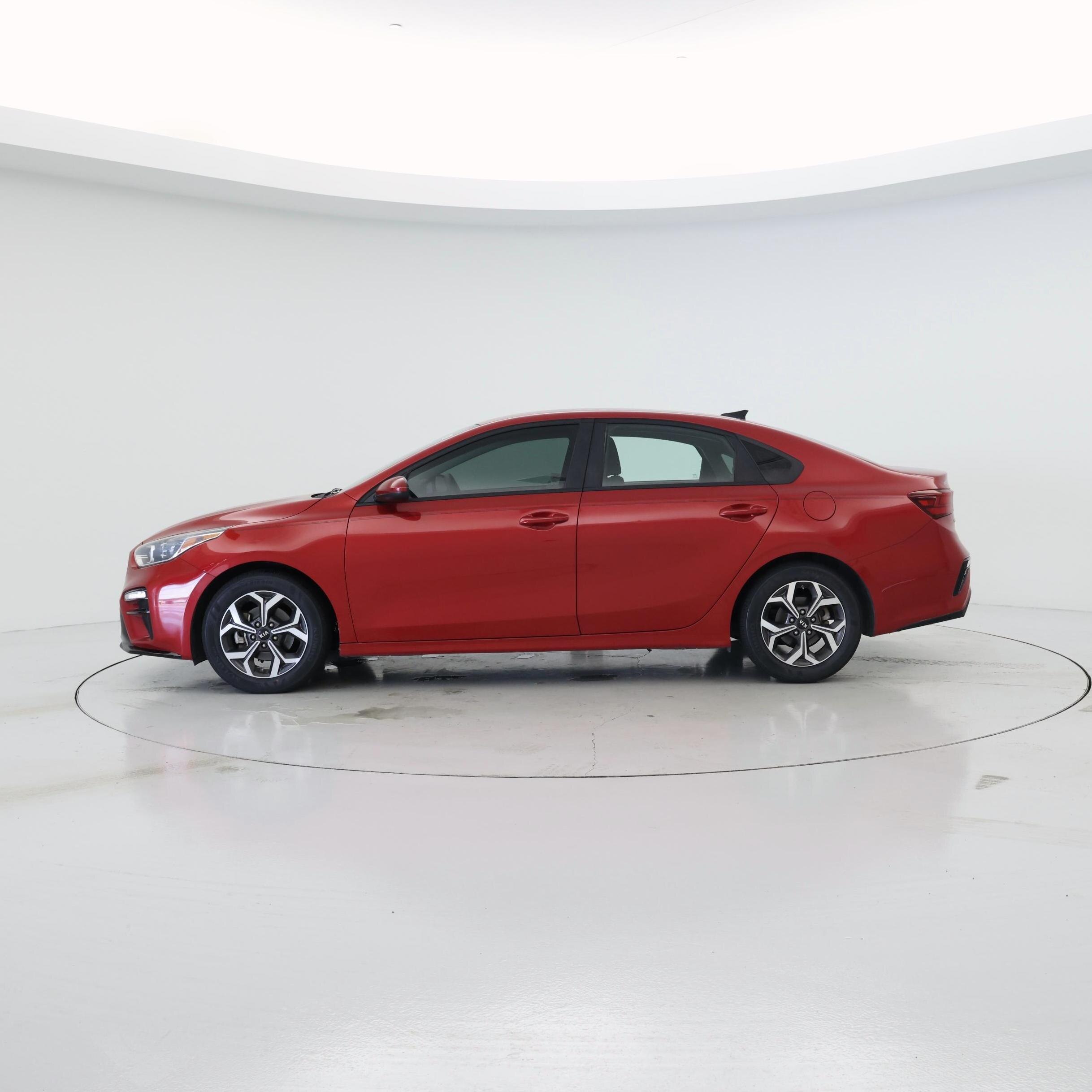 Thumbnail: 2019 Kia Forte - 3