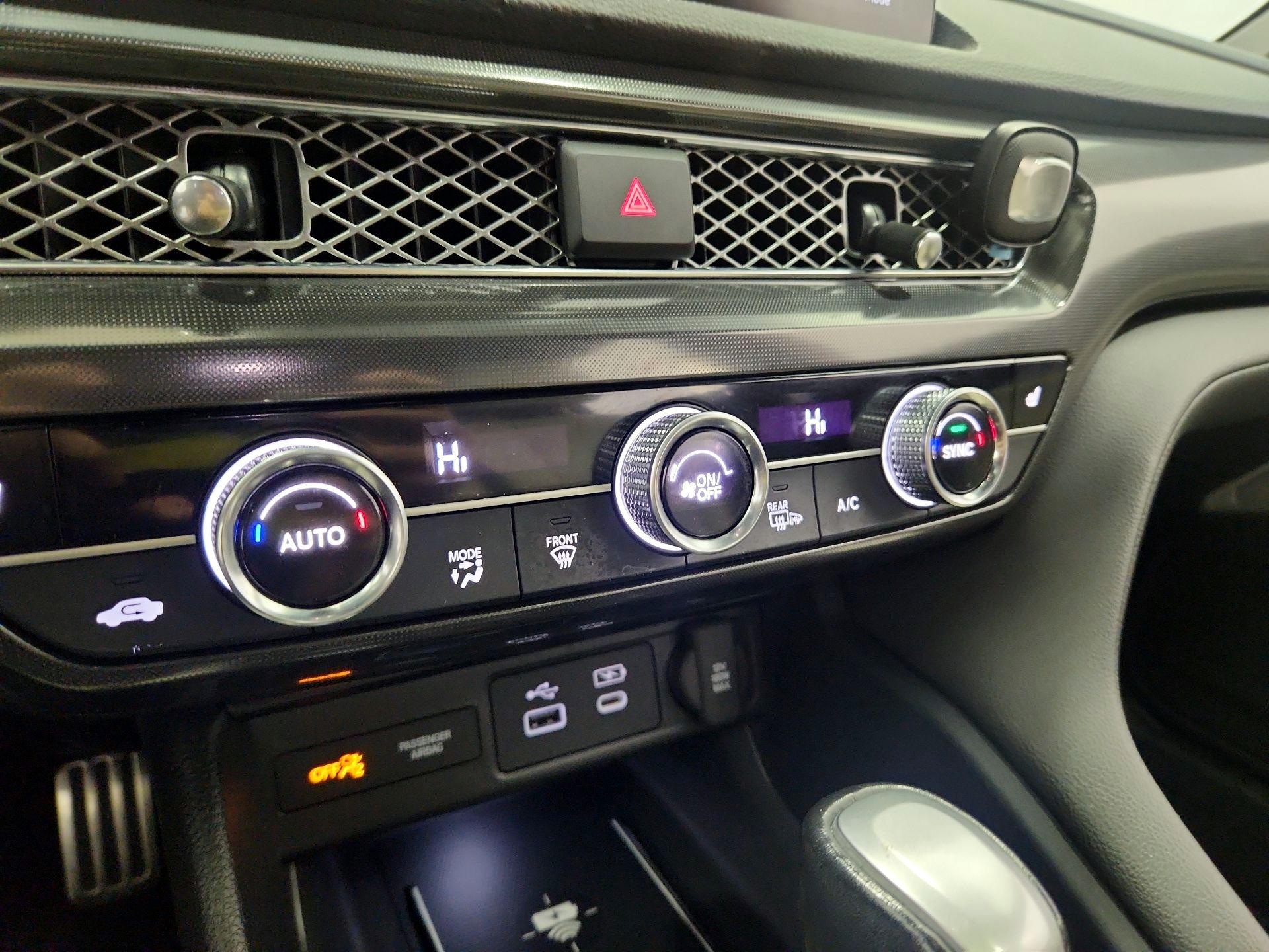 Thumbnail: 2023 Acura Integra - 16