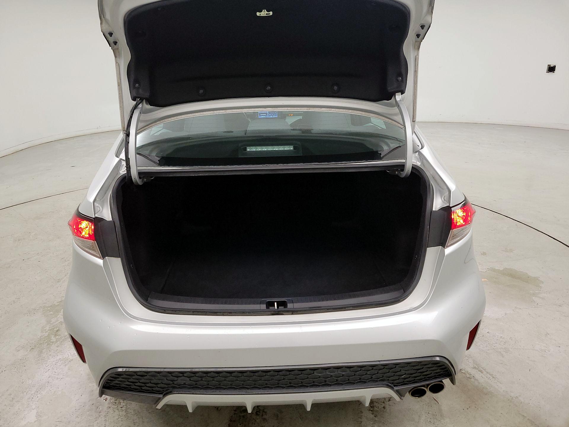 Thumbnail: 2022 Toyota Corolla - 20