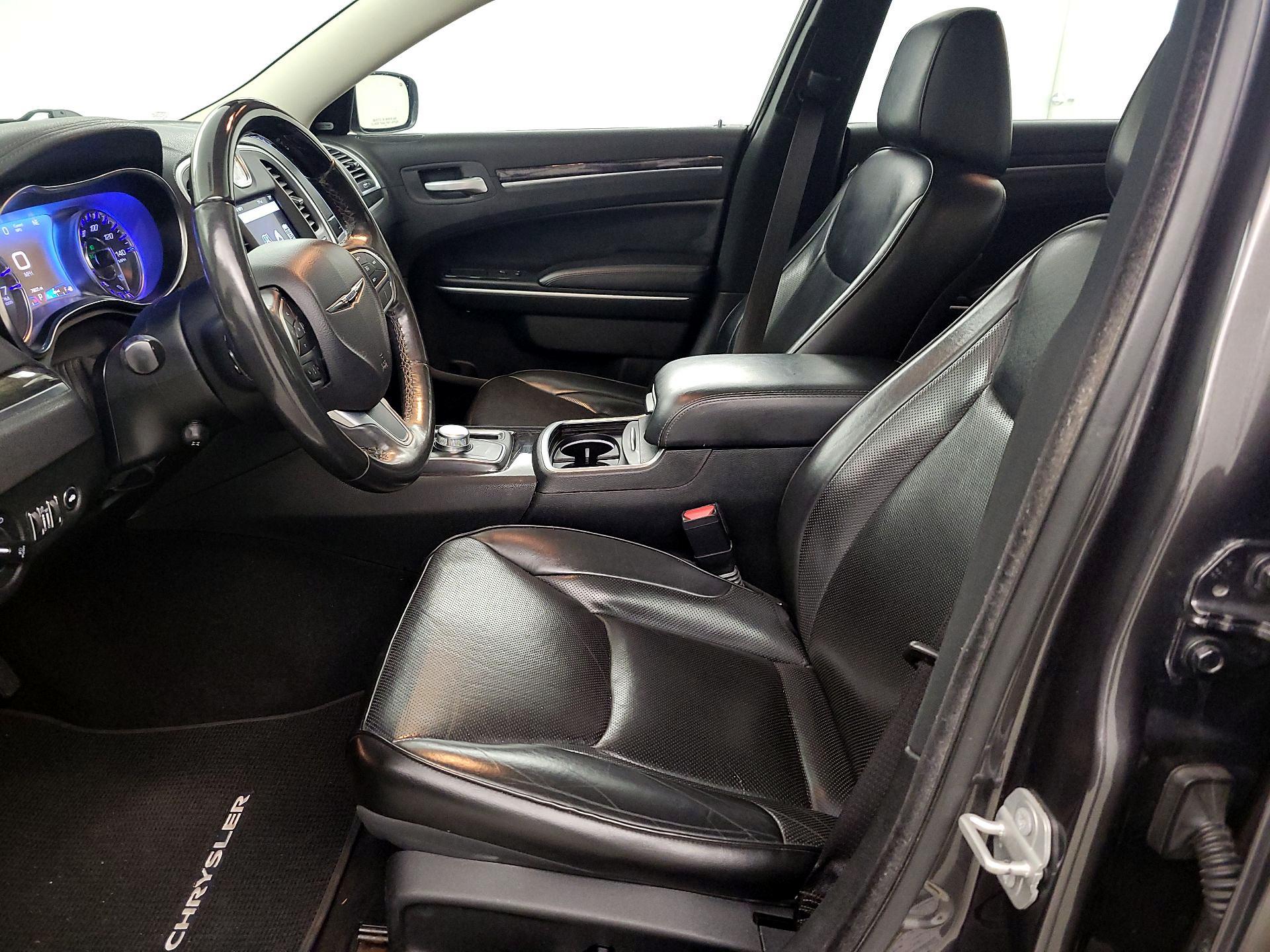 Thumbnail: 2020 Chrysler 300 - 11