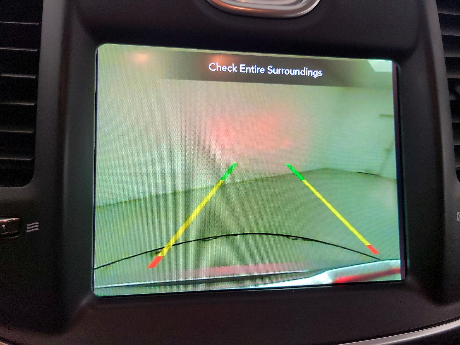 Thumbnail: 2020 Chrysler 300 - 15