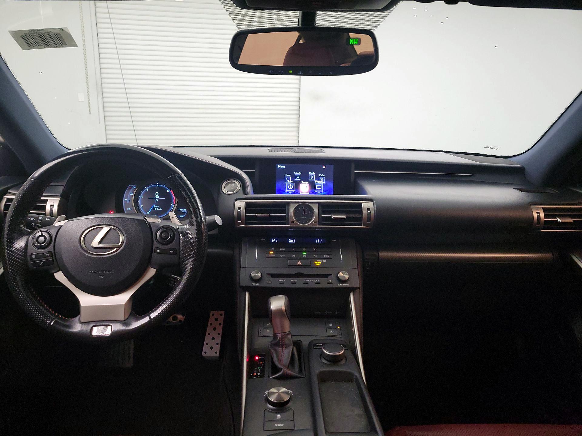 Thumbnail: 2016 Lexus IS - 9