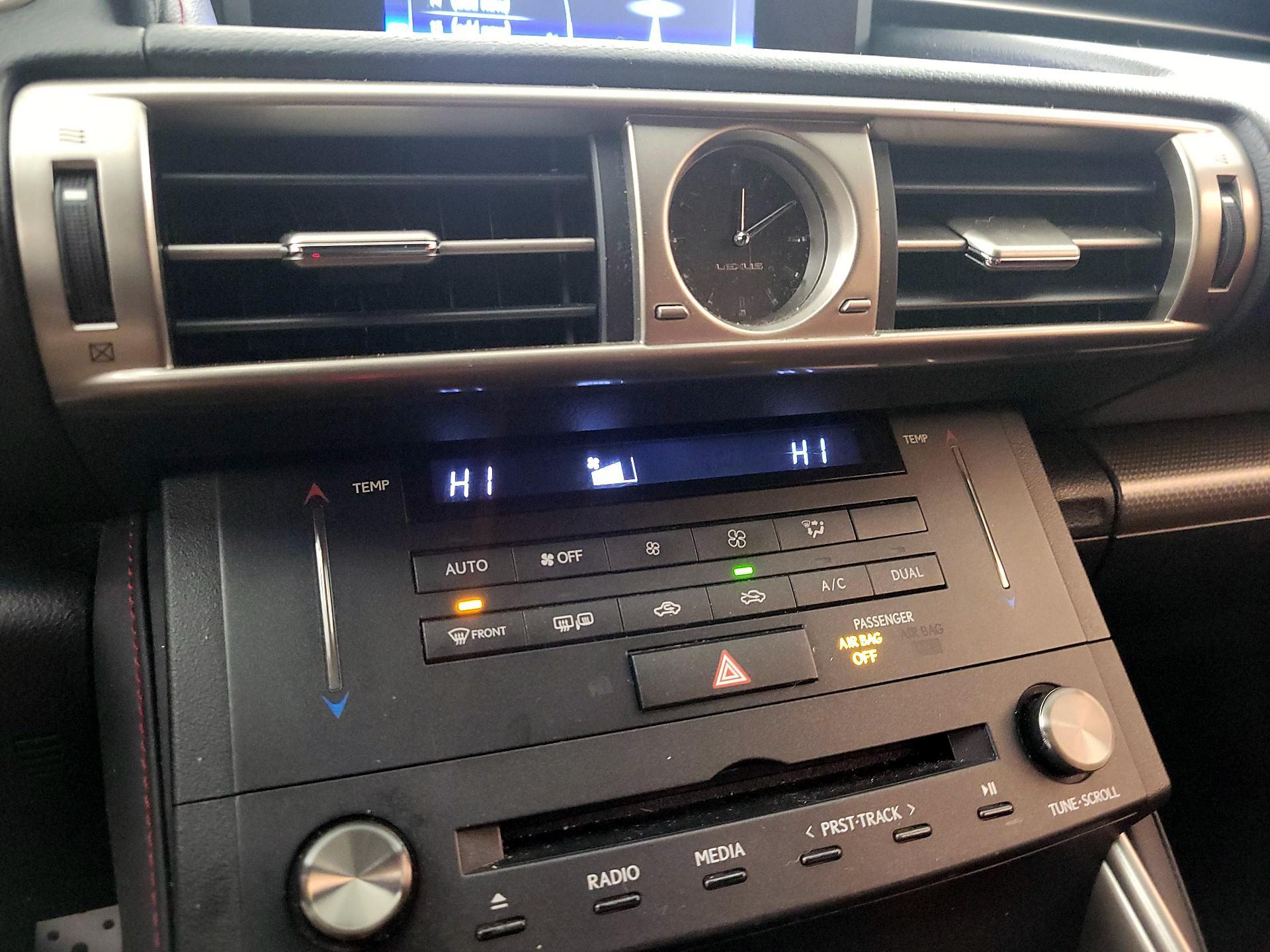 Thumbnail: 2016 Lexus IS - 16