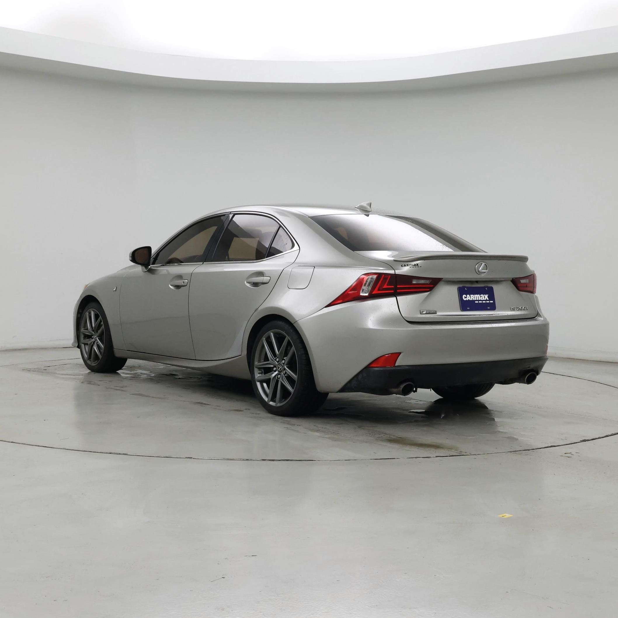 Thumbnail: 2016 Lexus IS - 2