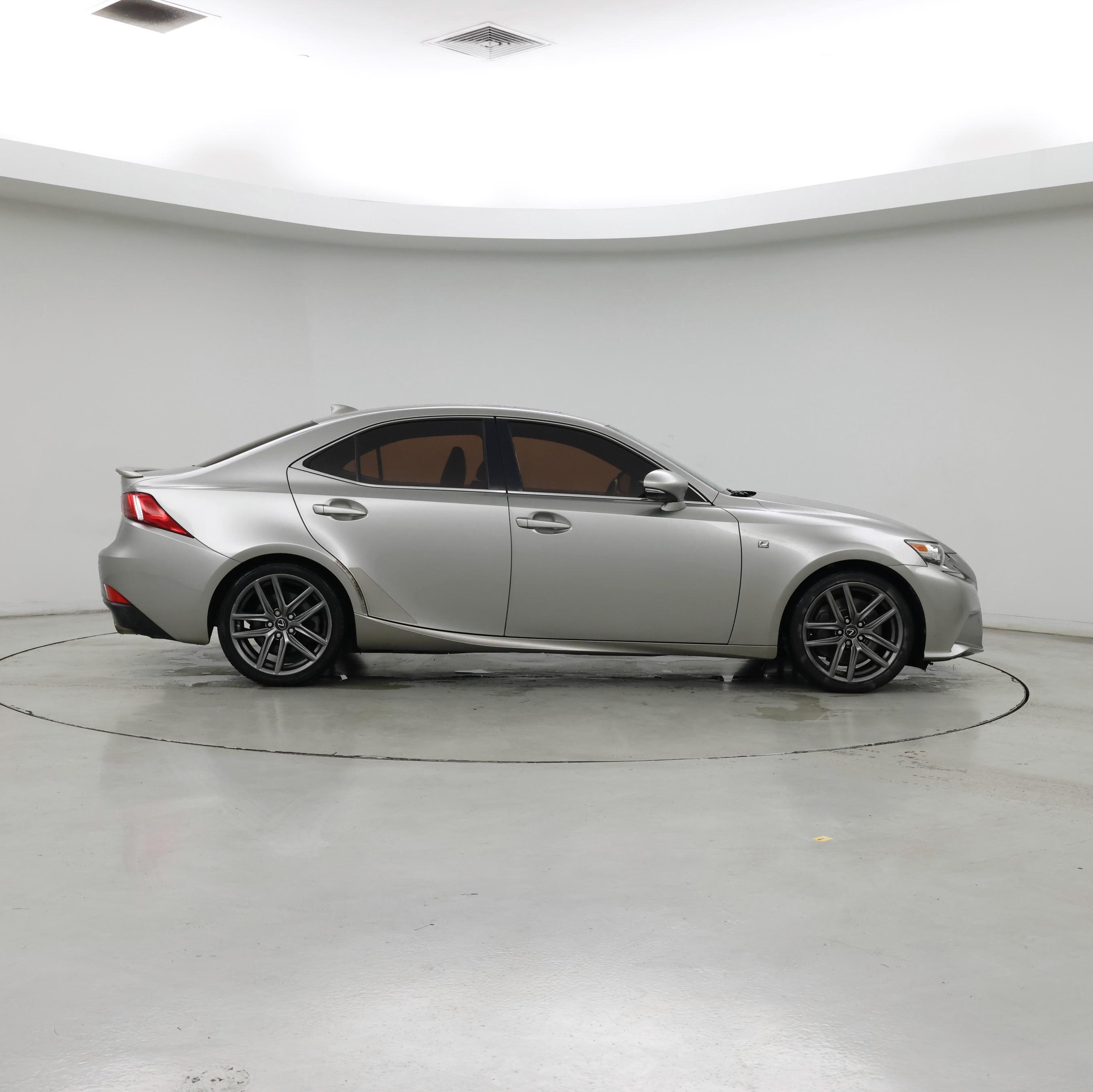 Thumbnail: 2016 Lexus IS - 7