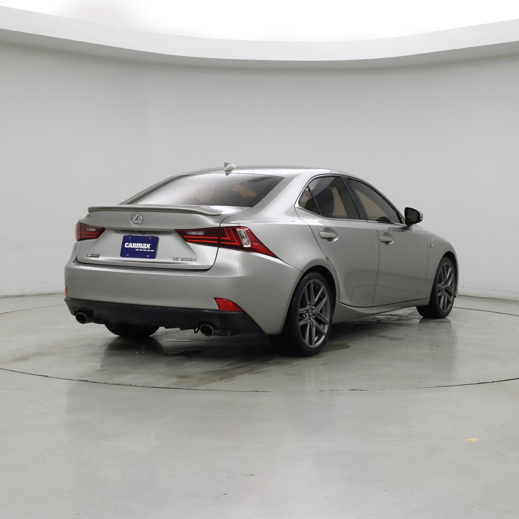 Thumbnail: 2016 Lexus IS - 8