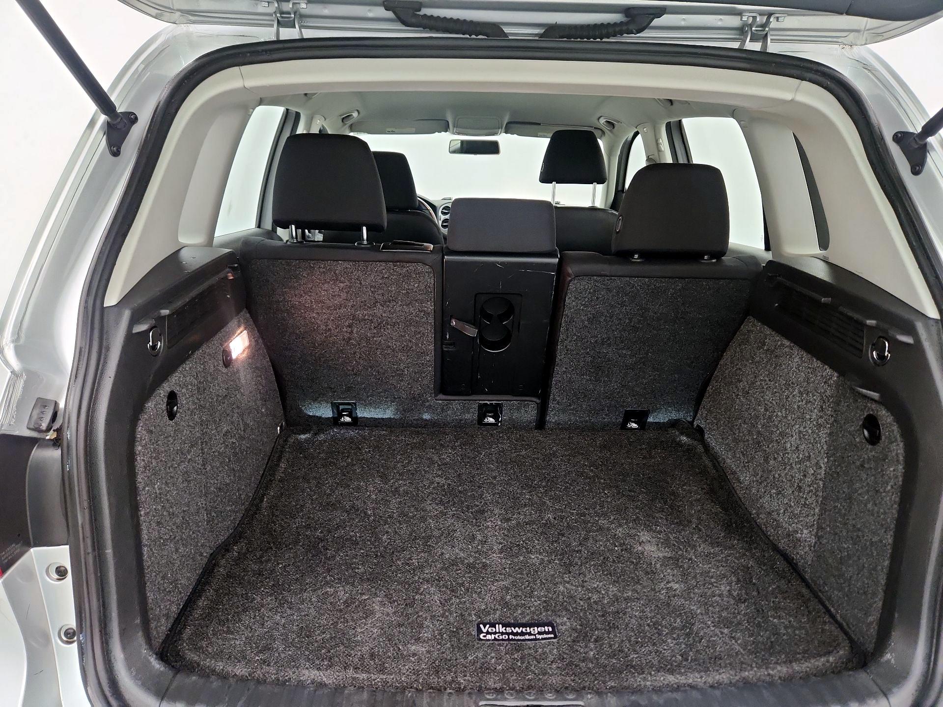 Thumbnail: 2017 Volkswagen Tiguan - 20