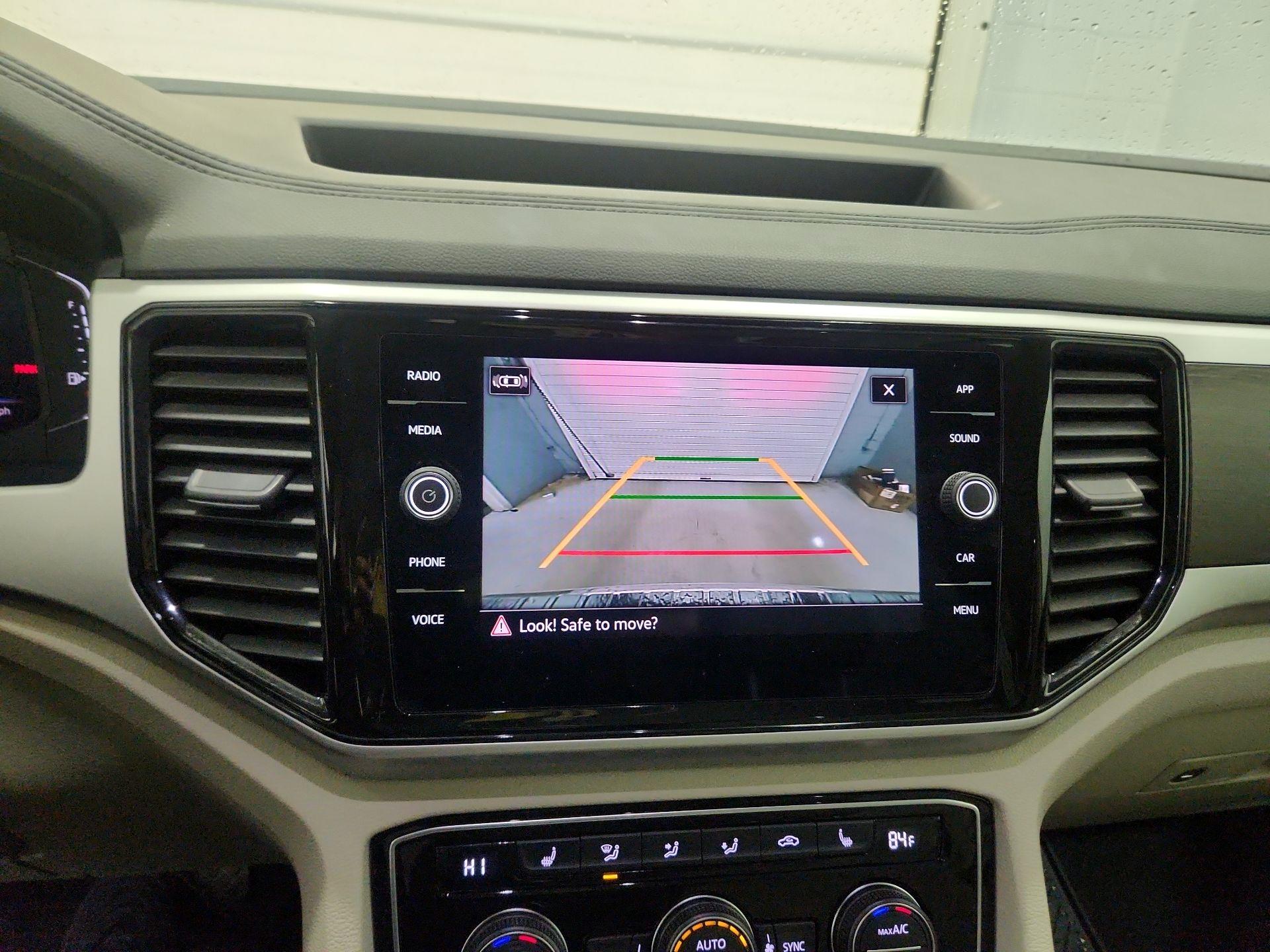 Thumbnail: 2023 Volkswagen Atlas - 14