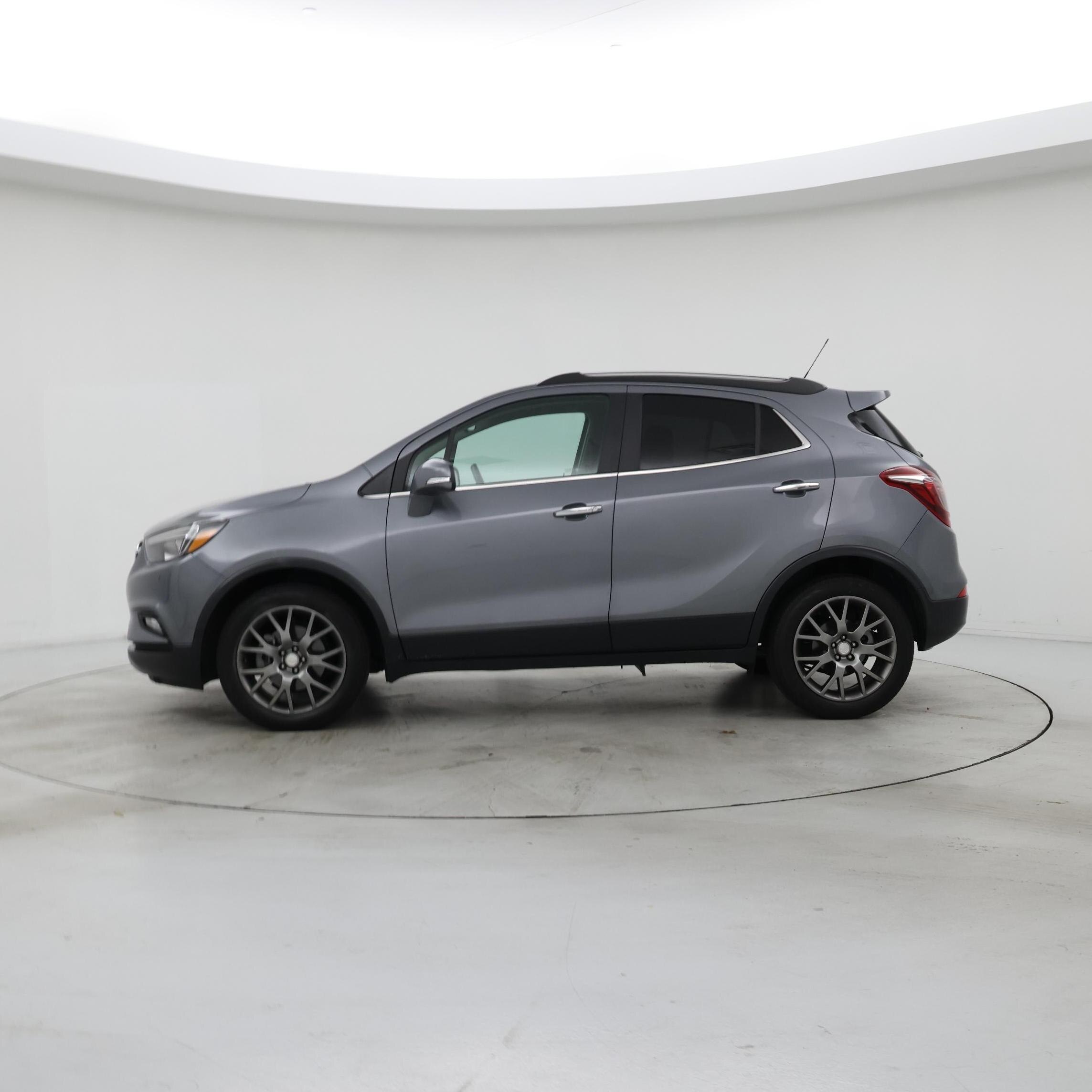 Thumbnail: 2019 Buick Encore - 3