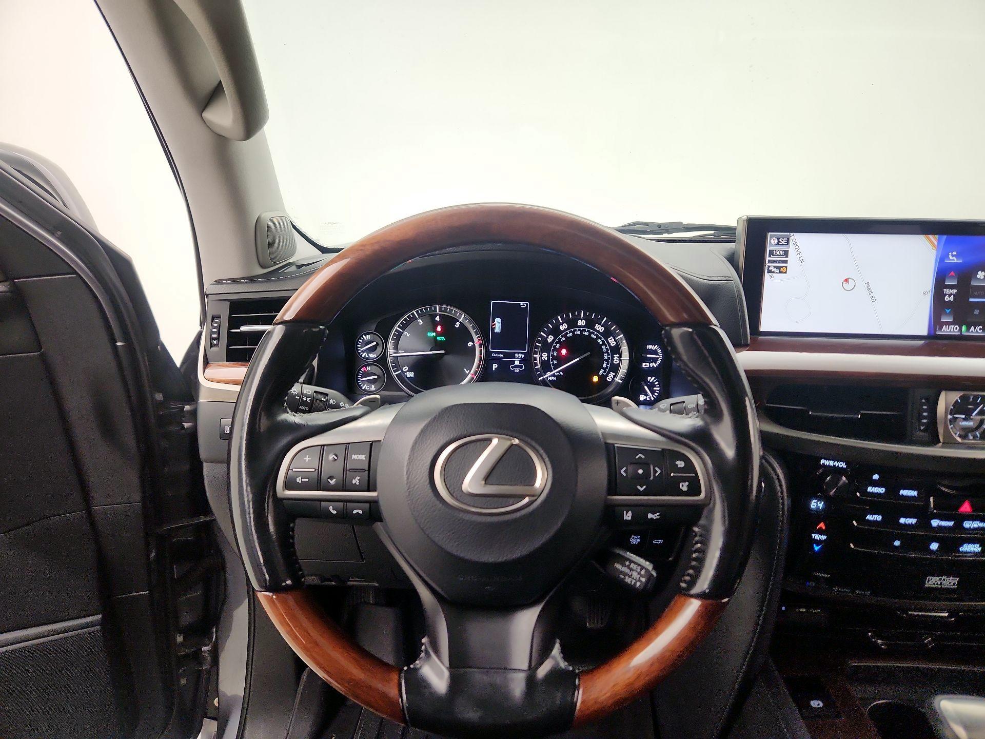 Thumbnail: 2017 Lexus LX - 10