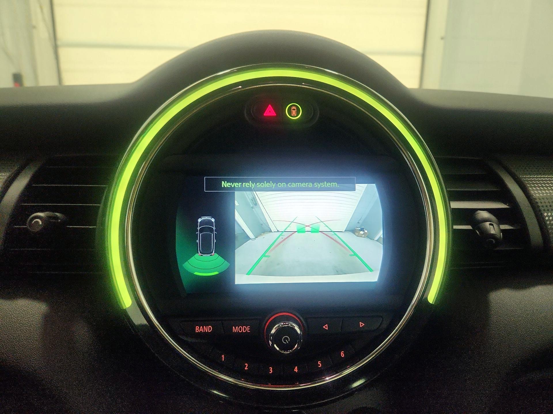 Thumbnail: 2020 MINI Cooper Hardtop - 14