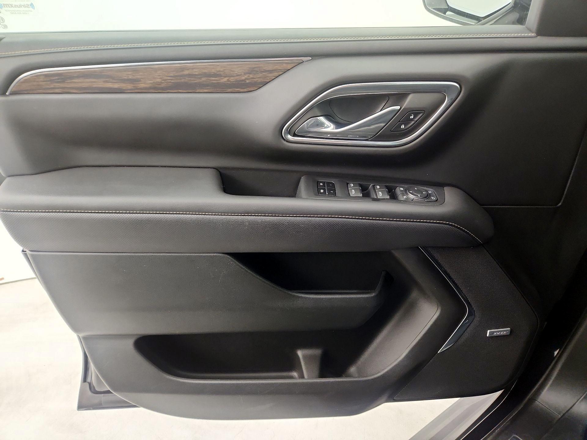 Thumbnail: 2023 Chevrolet Tahoe - 10