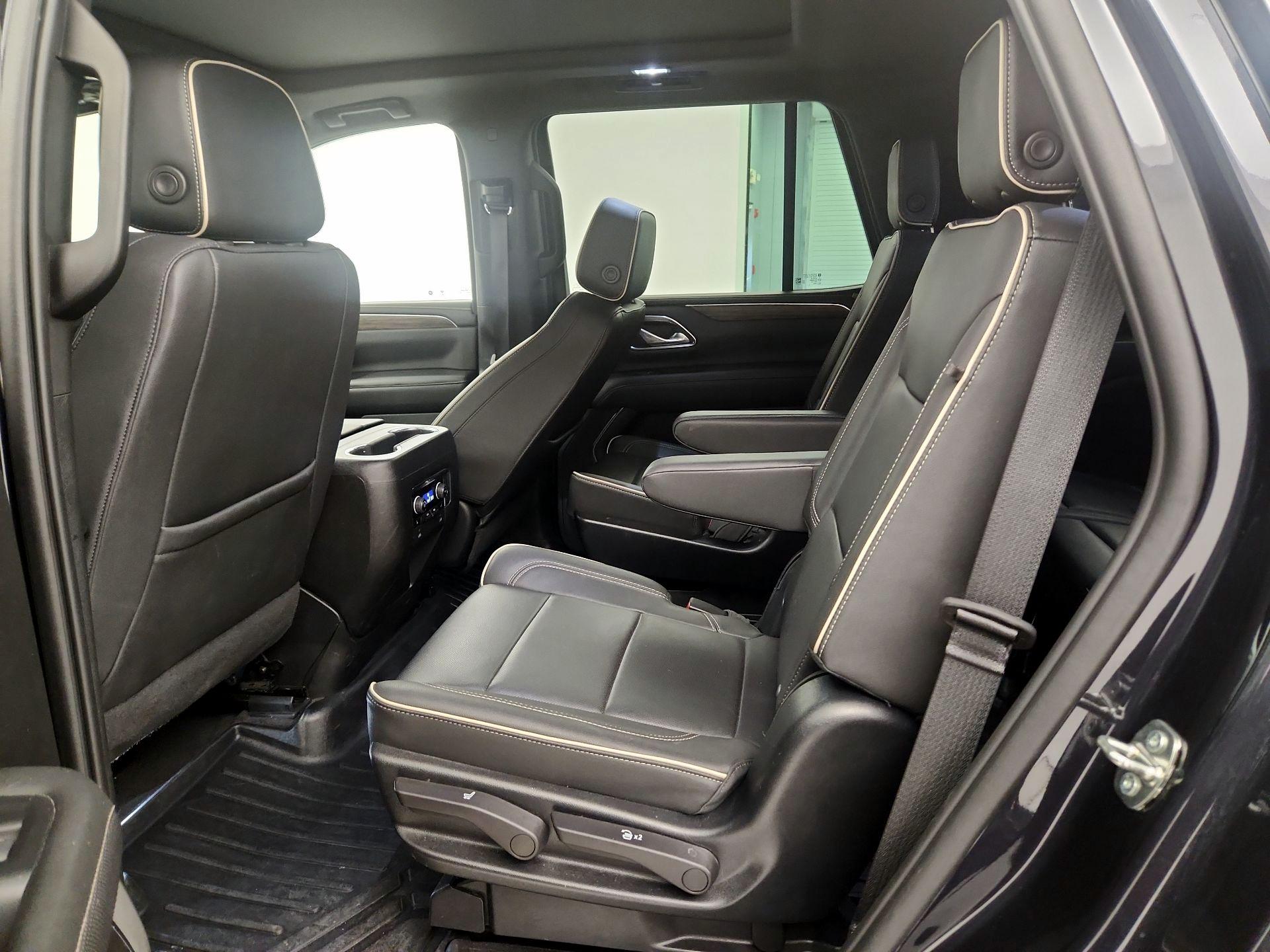 Thumbnail: 2023 Chevrolet Tahoe - 17