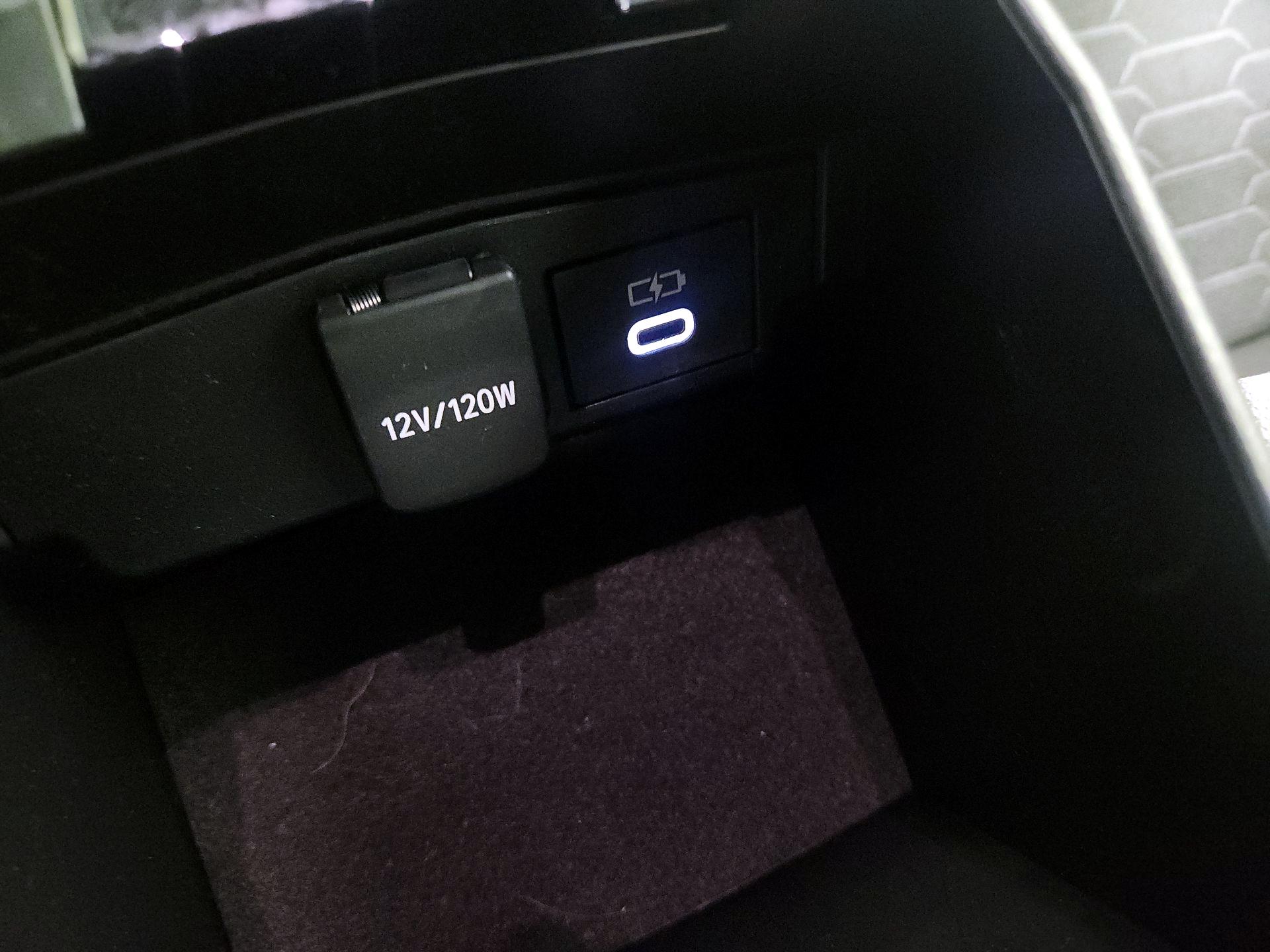 Thumbnail: 2023 Toyota Corolla - 18