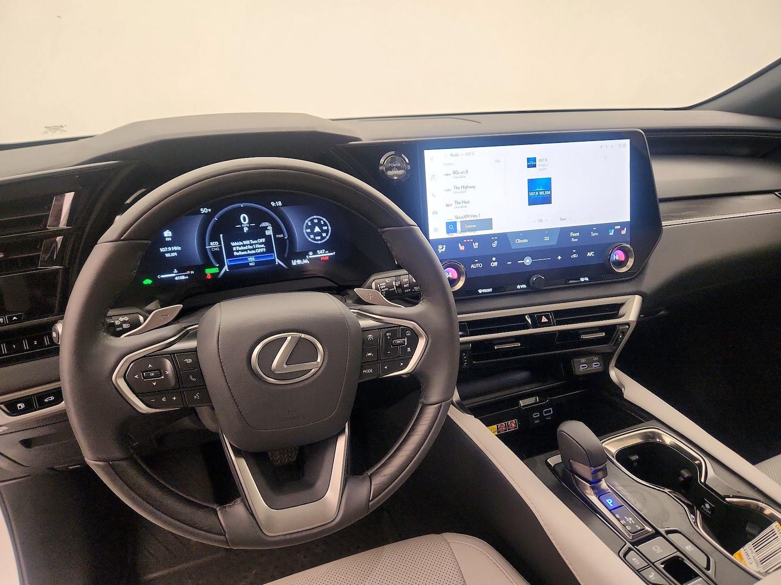 2025 Lexus RX Hybrid 350h - Photo 10