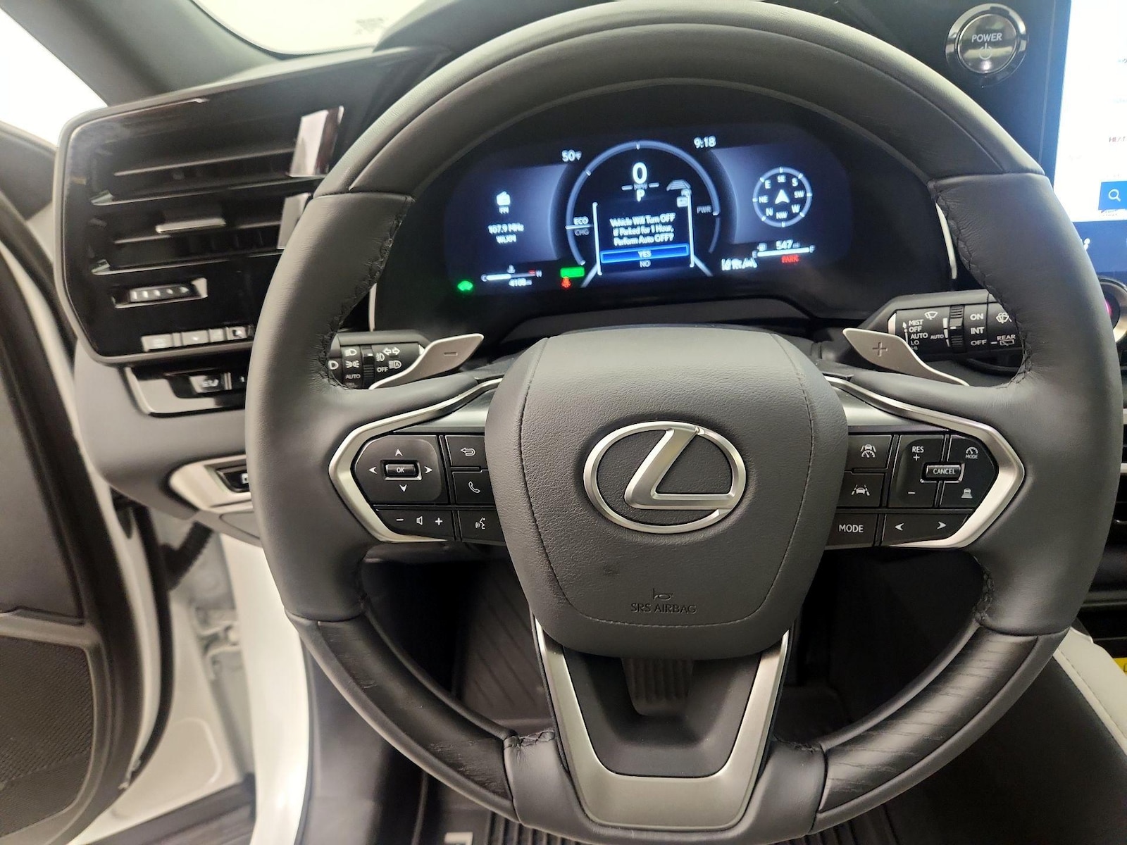 2025 Lexus RX Hybrid 350h - Photo 11