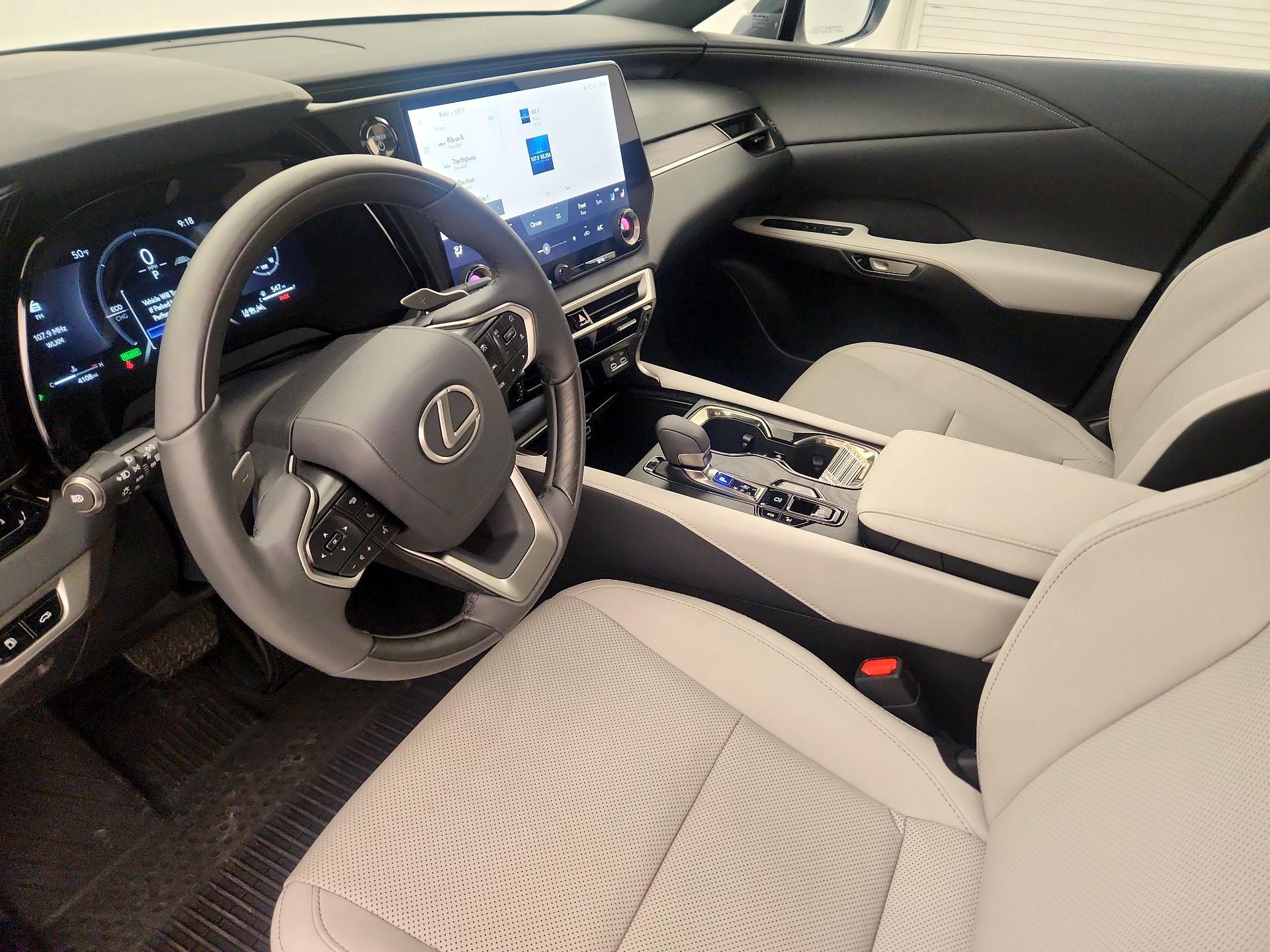 Thumbnail: 2025 Lexus RX - 11