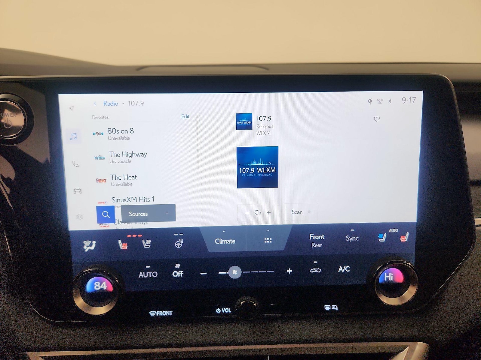 2025 Lexus RX Hybrid 350h - Photo 16