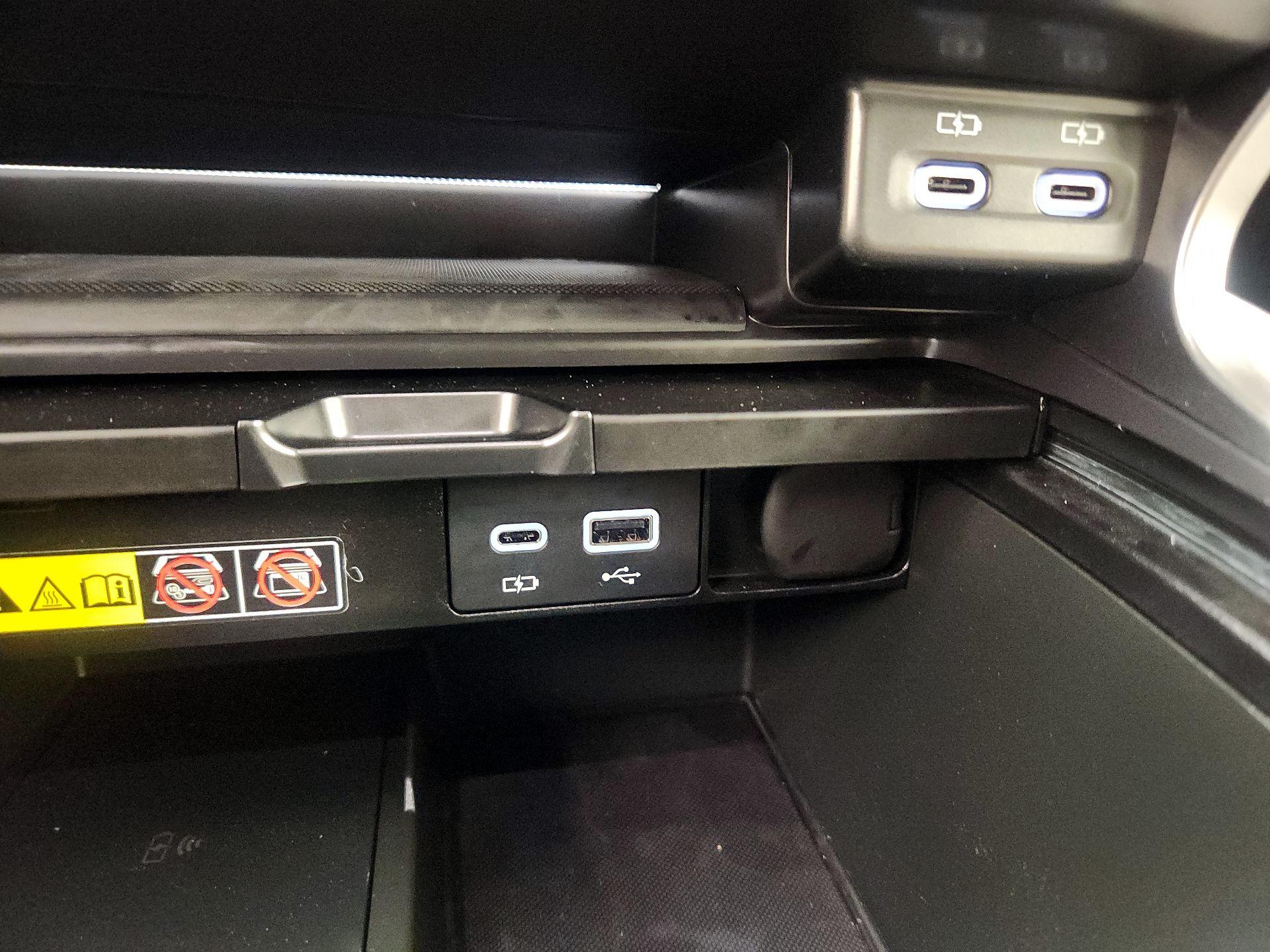 Thumbnail: 2025 Lexus RX - 18