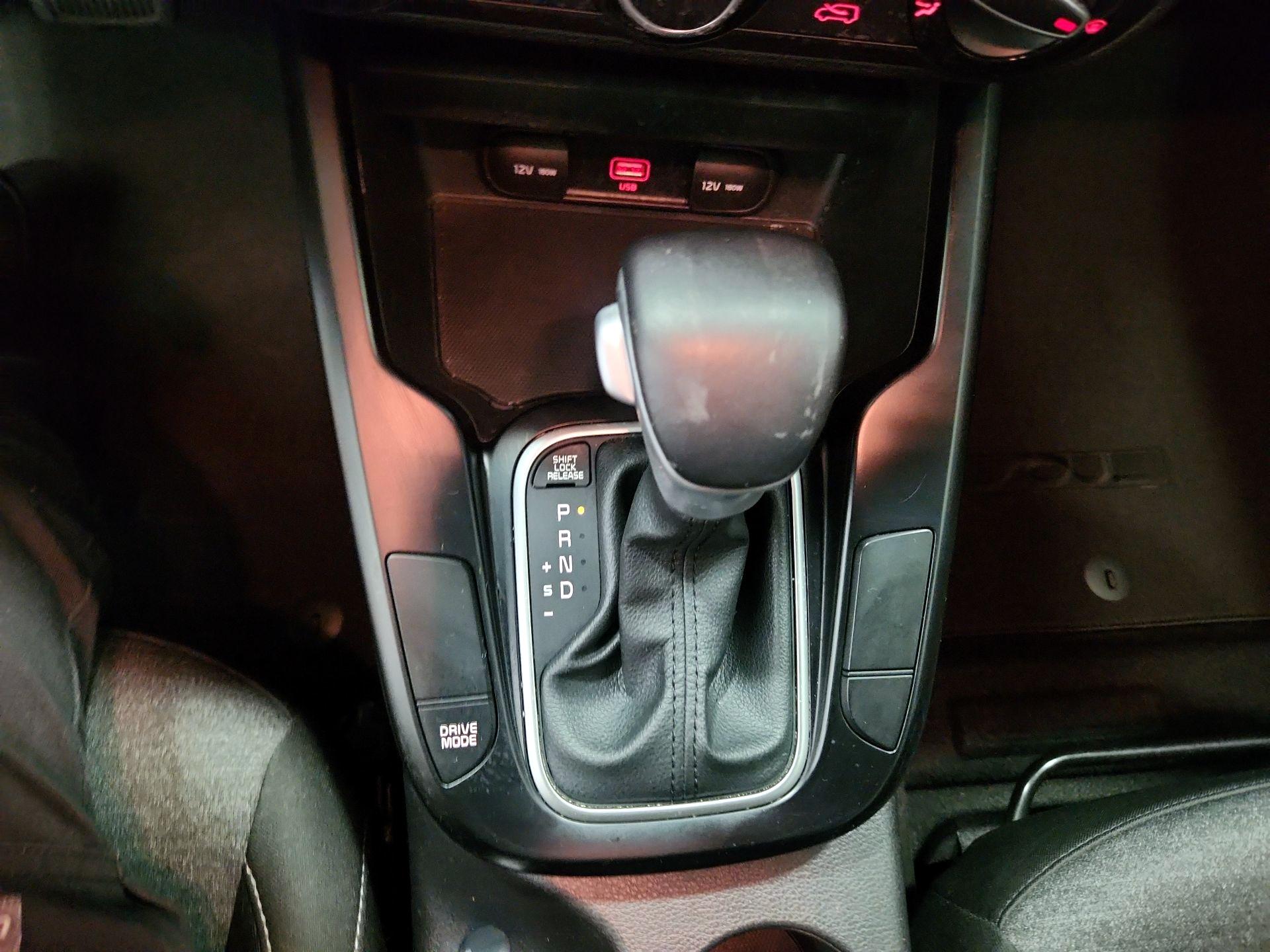 Thumbnail: 2020 Kia Soul - 17