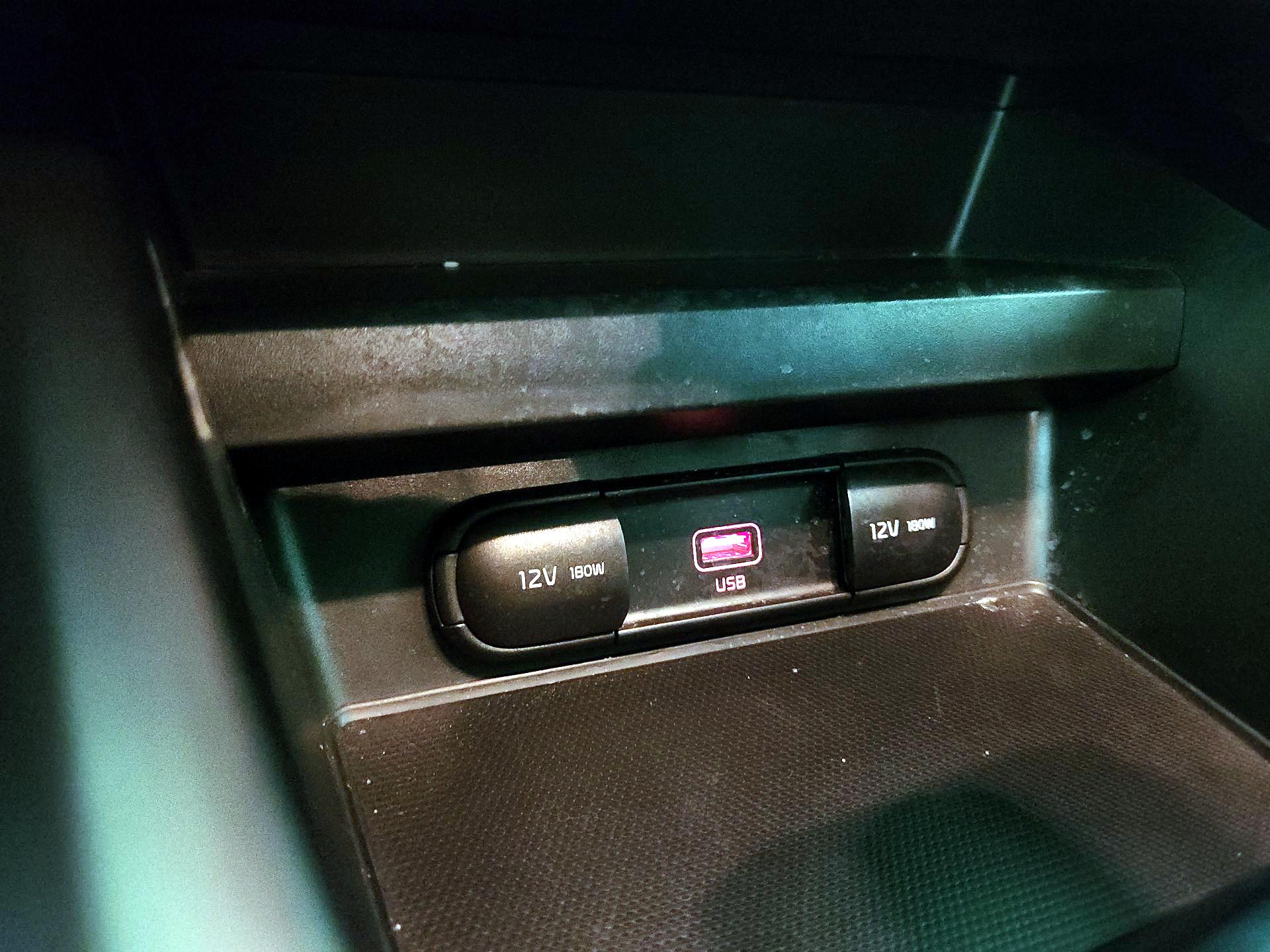 Thumbnail: 2020 Kia Soul - 18